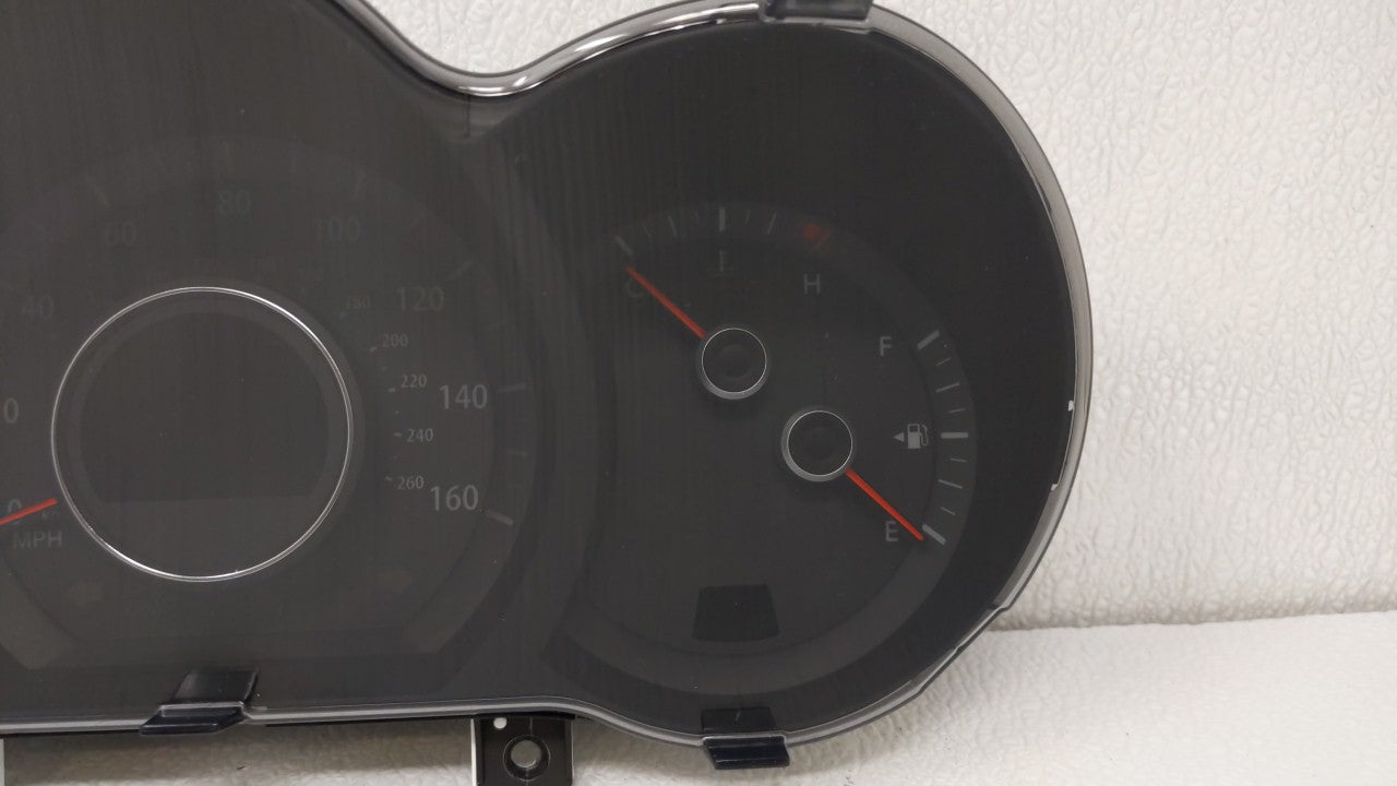 2012-2013 Kia Optima Instrument Cluster Speedometer Gauges P/N:94001-2T322 94001-2T323 Fits Fits 2012 2013 OEM Used Auto Par