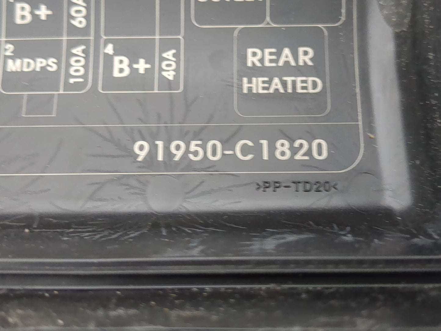 2011-2013 Kia Optima Fusebox Fuse Box Panel Relay Module P/N:91202 2T991 Fits Fits 2011 2012 2013 OEM Used Auto Parts - Oemu