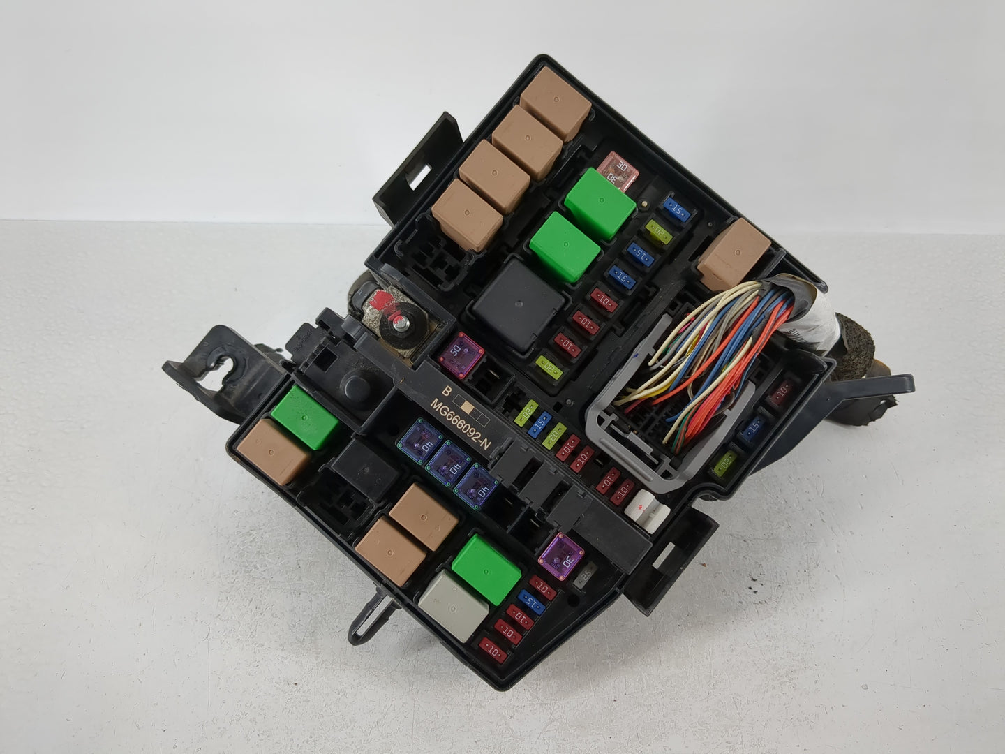 2011-2013 Kia Optima Fusebox Fuse Box Panel Relay Module P/N:91956-00003 Fits Fits 2011 2012 2013 OEM Used Auto Parts - Oemu