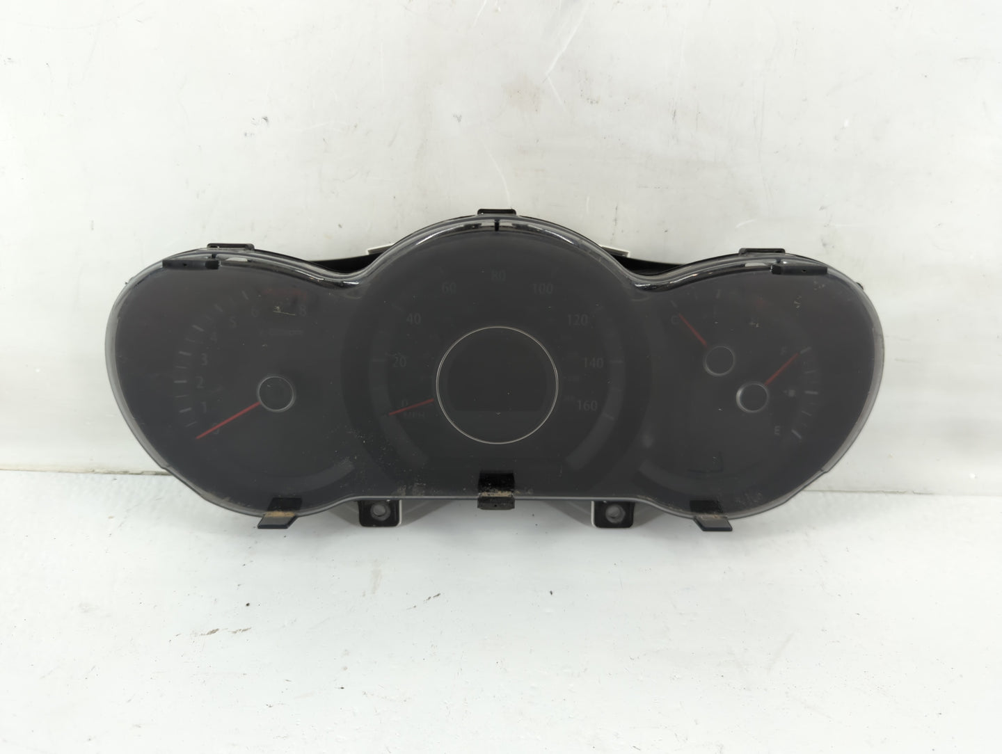 2011-2013 Kia Optima Instrument Cluster Speedometer Gauges P/N:94001-2T322 Fits Fits 2011 2012 2013 OEM Used Auto Parts - Oe