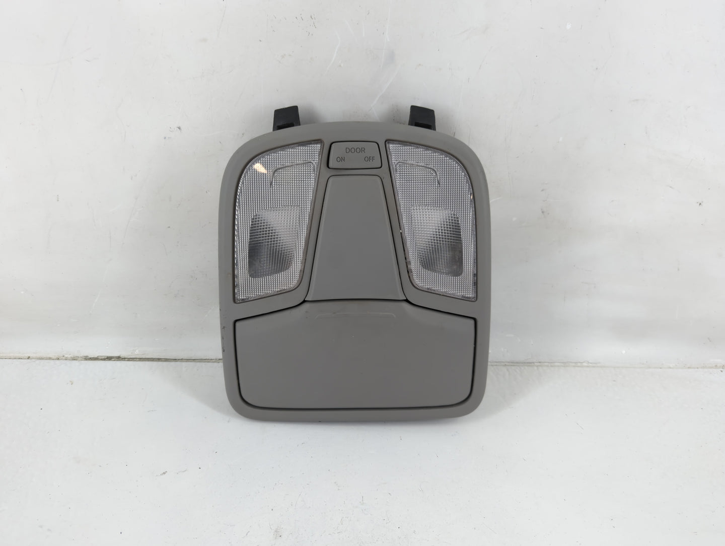 2013 Kia Optima Overhead Roof Console - Oemusedautoparts1.com
