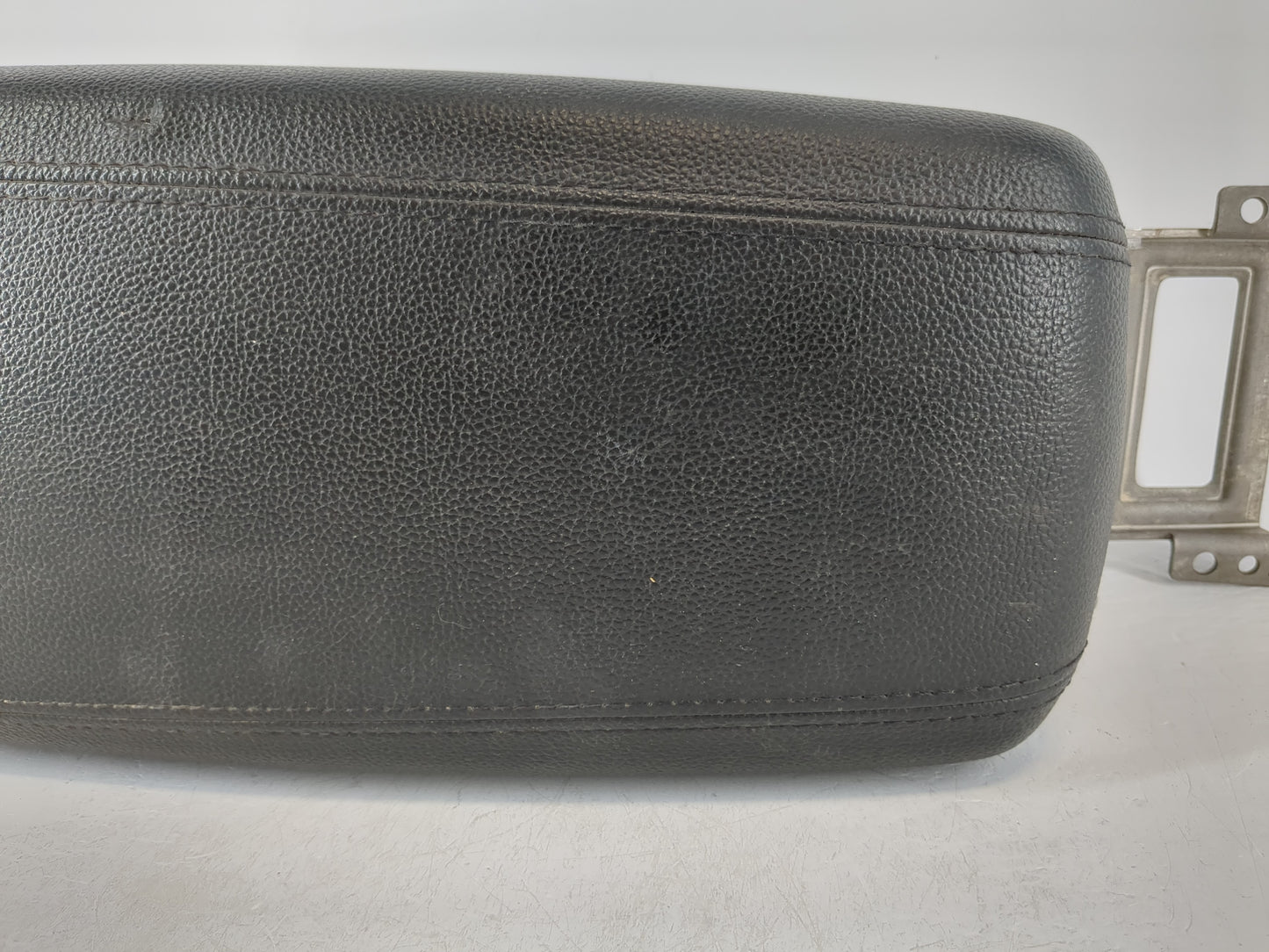 2011-2013 Kia Optima Center Console Armrest Cover Lid Fits Fits 2011 2012 2013 OEM Used Auto Parts - Oemusedautoparts1.com