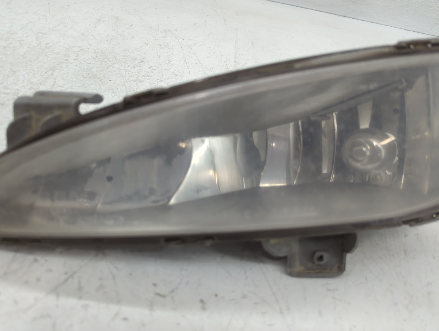 2013-2013 Kia Optima Driver Left Oem Fog Light Lamp - Oemusedautoparts1.com