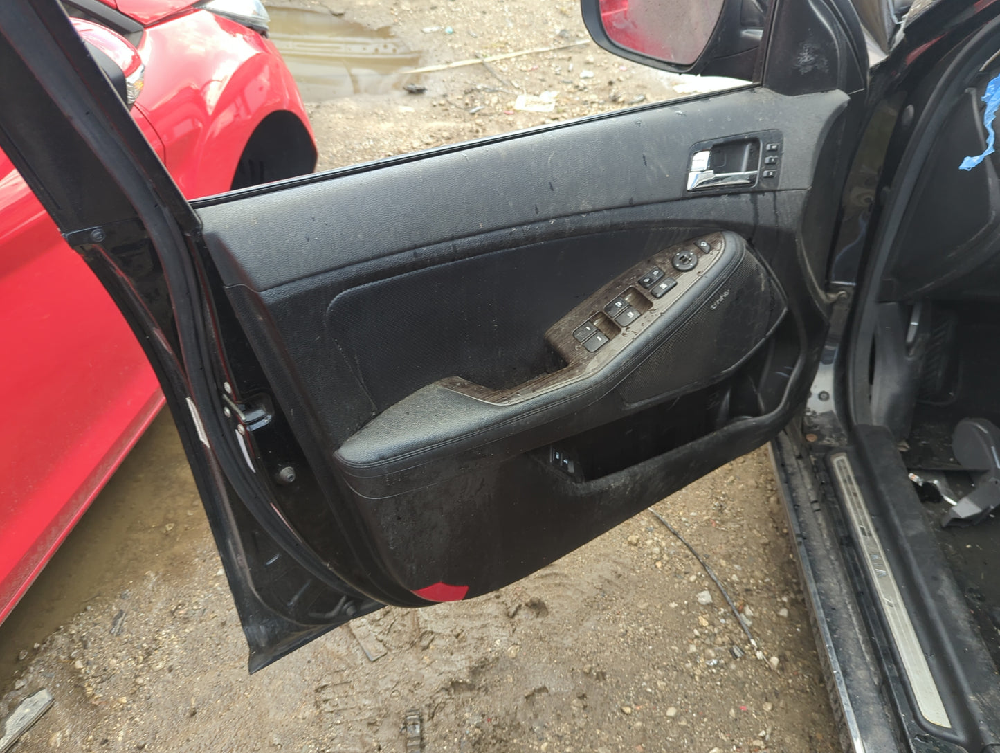 2013 Kia Optima Front Left Driver Interior Door Panel Trim 1138526 - Oemusedautoparts1.com