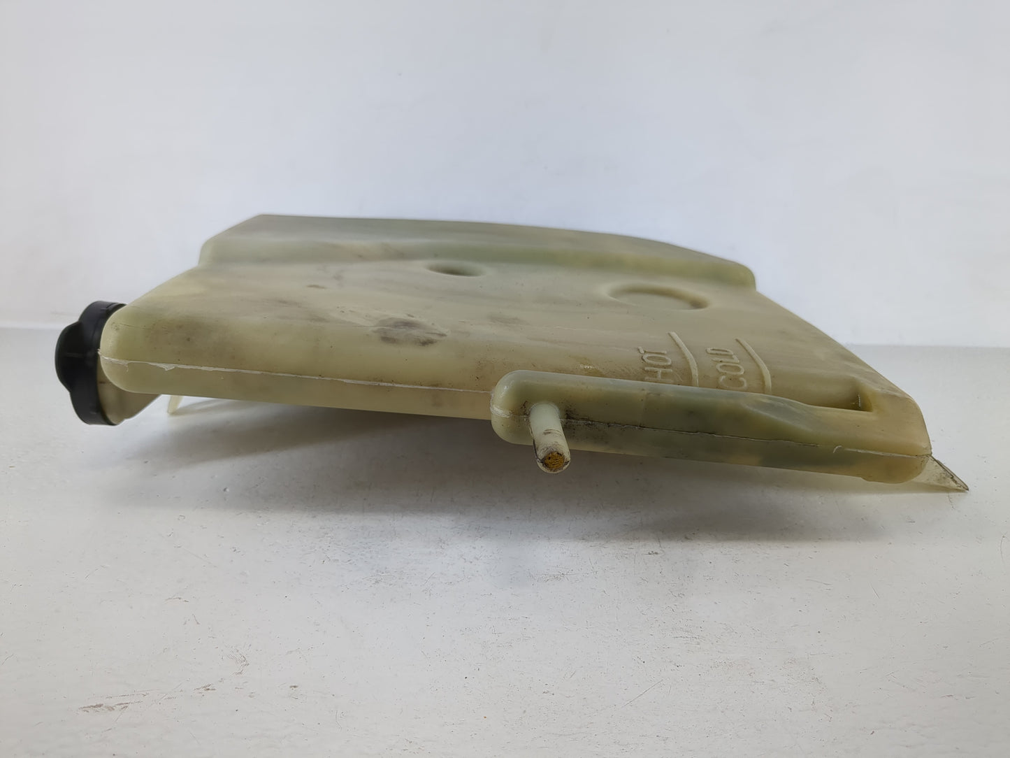 2011-2015 Kia Optima Windshield Washer Fluid Reservoir Bottle Oem - Oemusedautoparts1.com