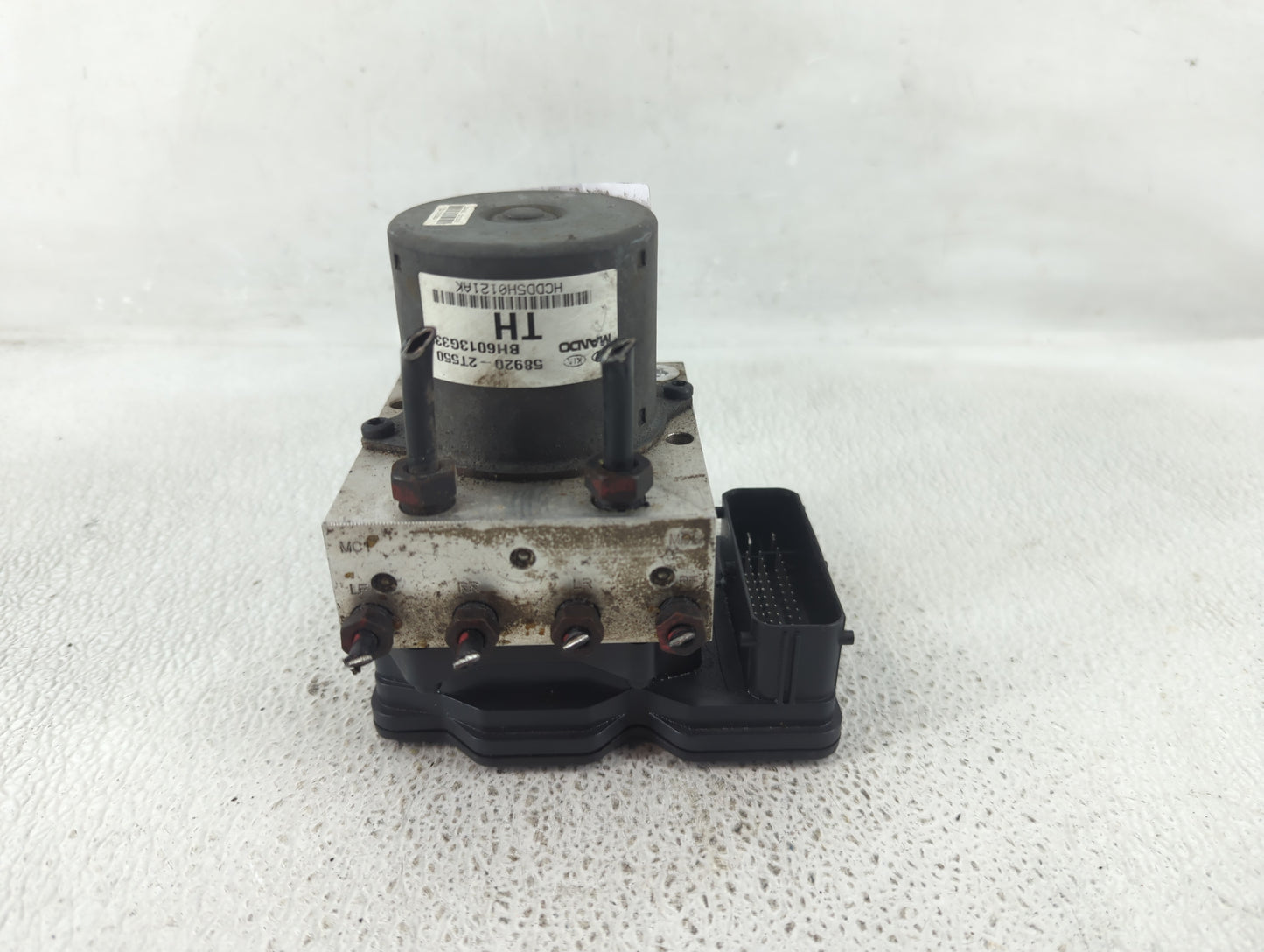 2011-2013 Kia Optima ABS Pump Control Module Replacement P/N:58920-2T550 Fits Fits 2011 2012 2013 OEM Used Auto Parts - Oemu