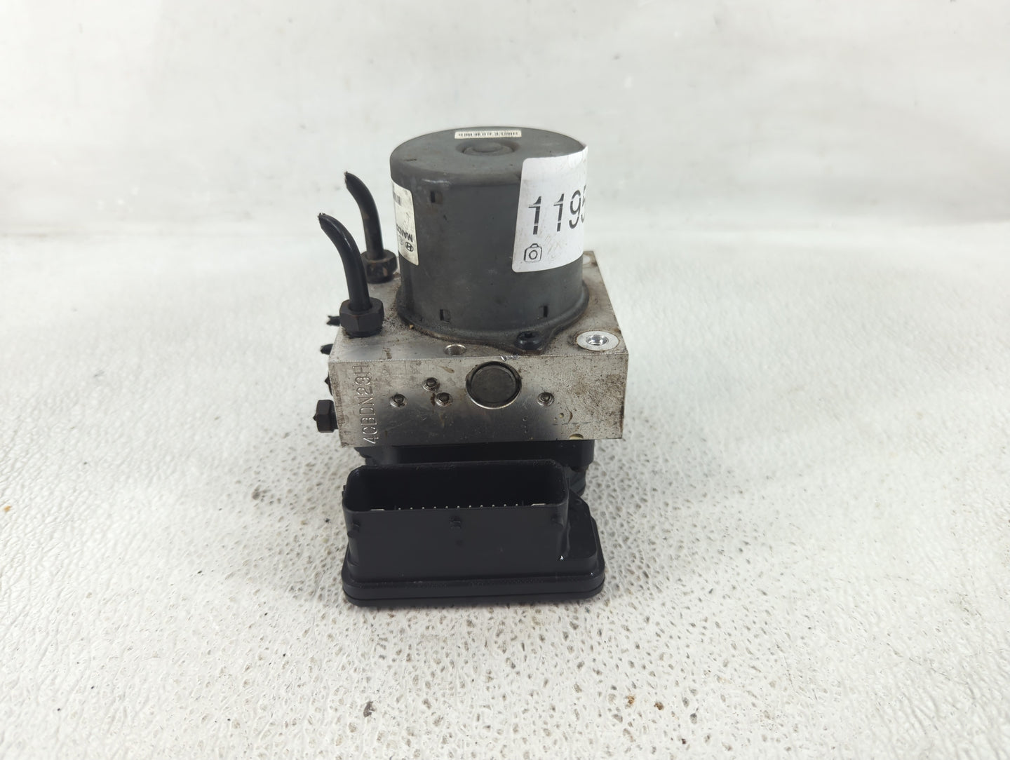 2011-2013 Kia Optima ABS Pump Control Module Replacement P/N:58920-2T550 Fits Fits 2011 2012 2013 OEM Used Auto Parts - Oemu