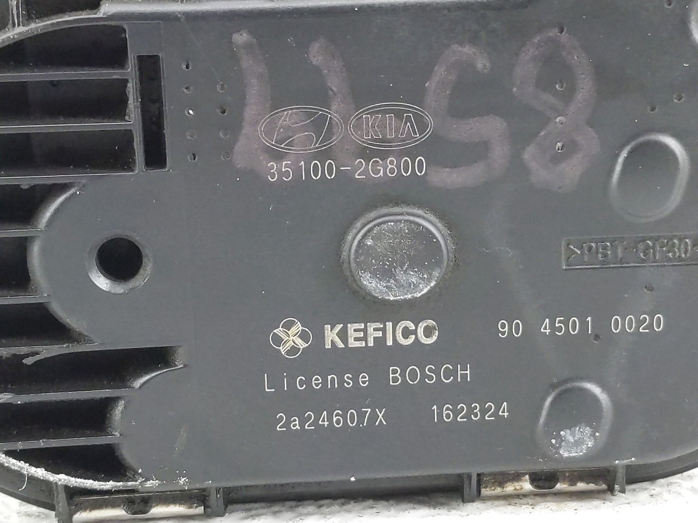 2011-2016 Kia Optima Throttle Body P/N:90 4501 0020 Fits Fits 2011 2012 2013 2014 2015 2016 OEM Used Auto Parts - Oemusedaut