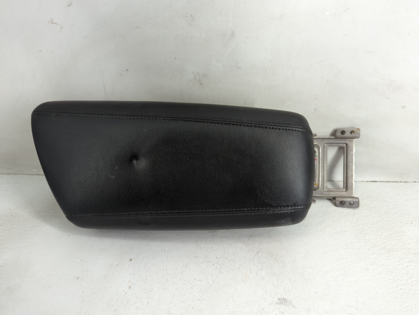 2013 Kia Optima Center Console Armrest Cover Lid Fits OEM Used Auto Parts - Oemusedautoparts1.com