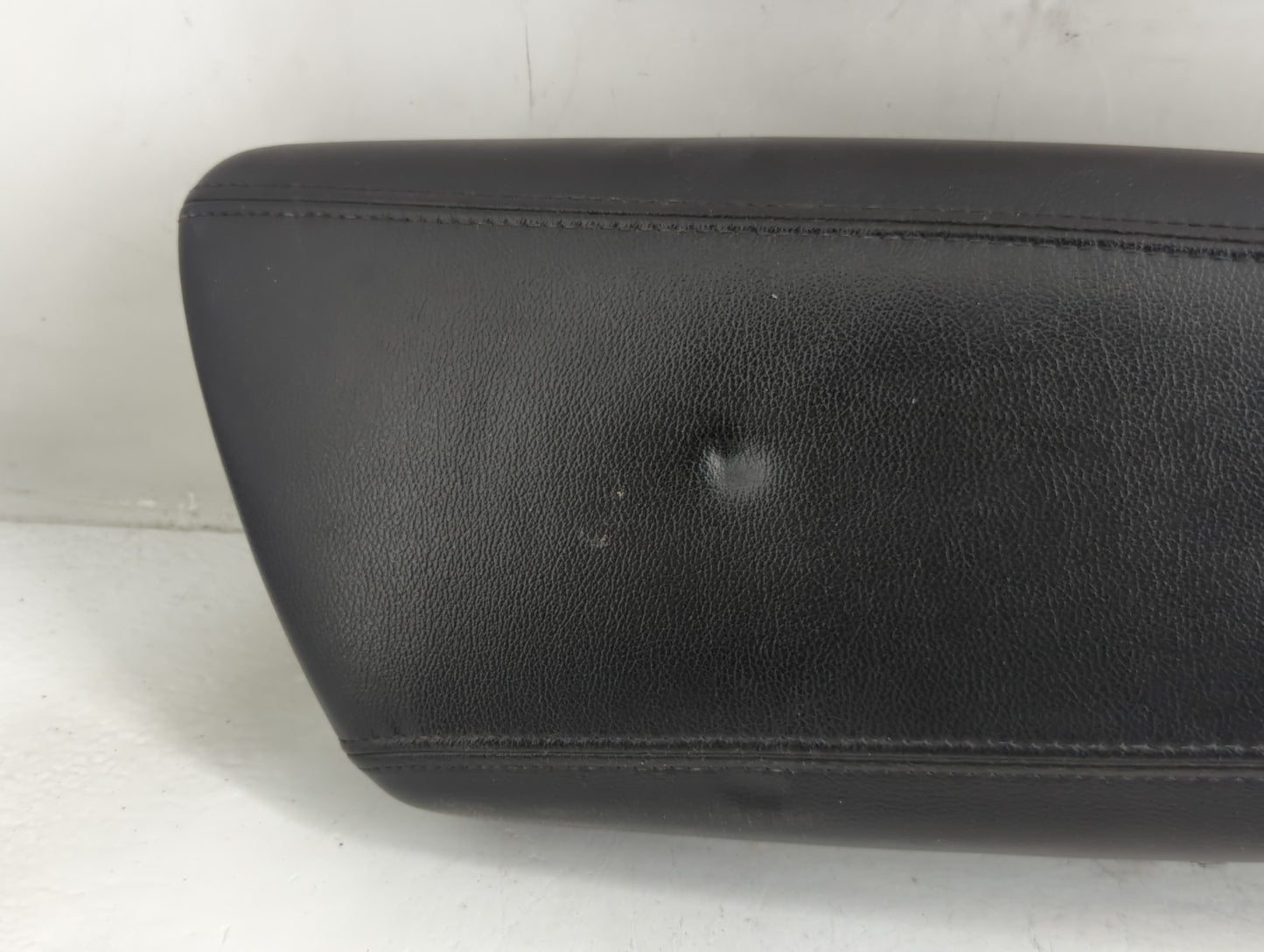 2013 Kia Optima Center Console Armrest Cover Lid Fits OEM Used Auto Parts - Oemusedautoparts1.com