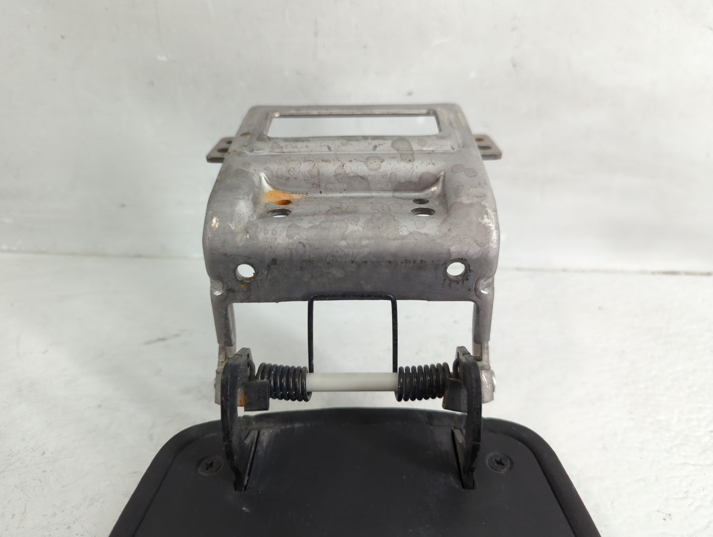 2013 Kia Optima Center Console Armrest Cover Lid Fits OEM Used Auto Parts - Oemusedautoparts1.com