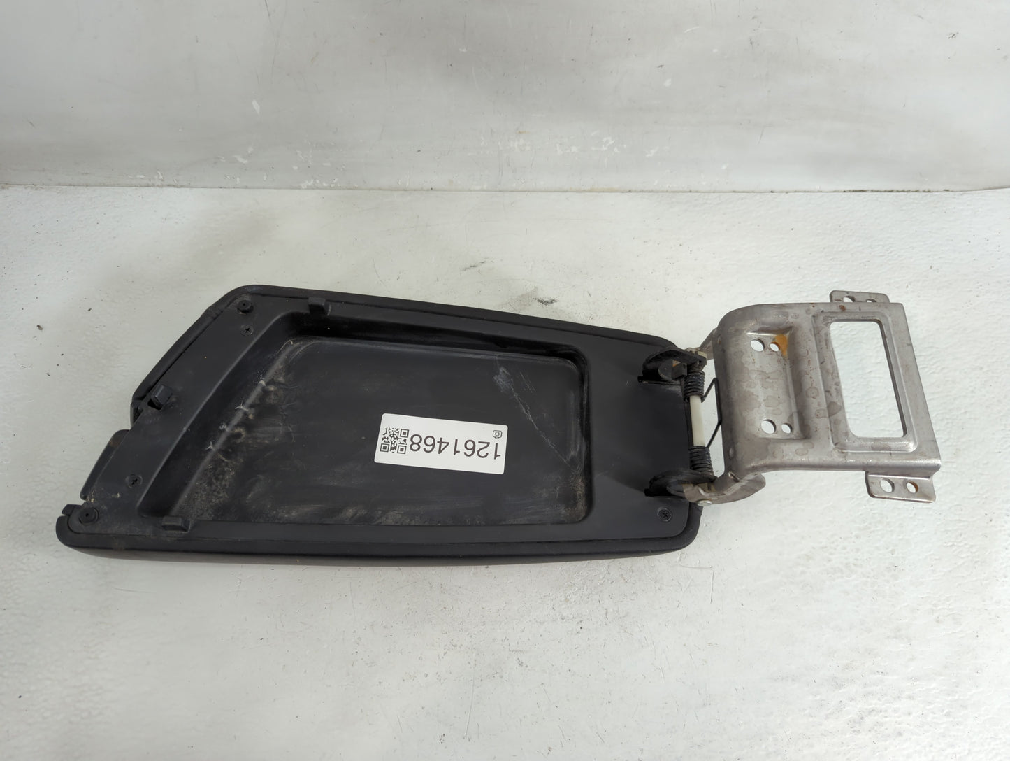 2013 Kia Optima Center Console Armrest Cover Lid Fits OEM Used Auto Parts - Oemusedautoparts1.com