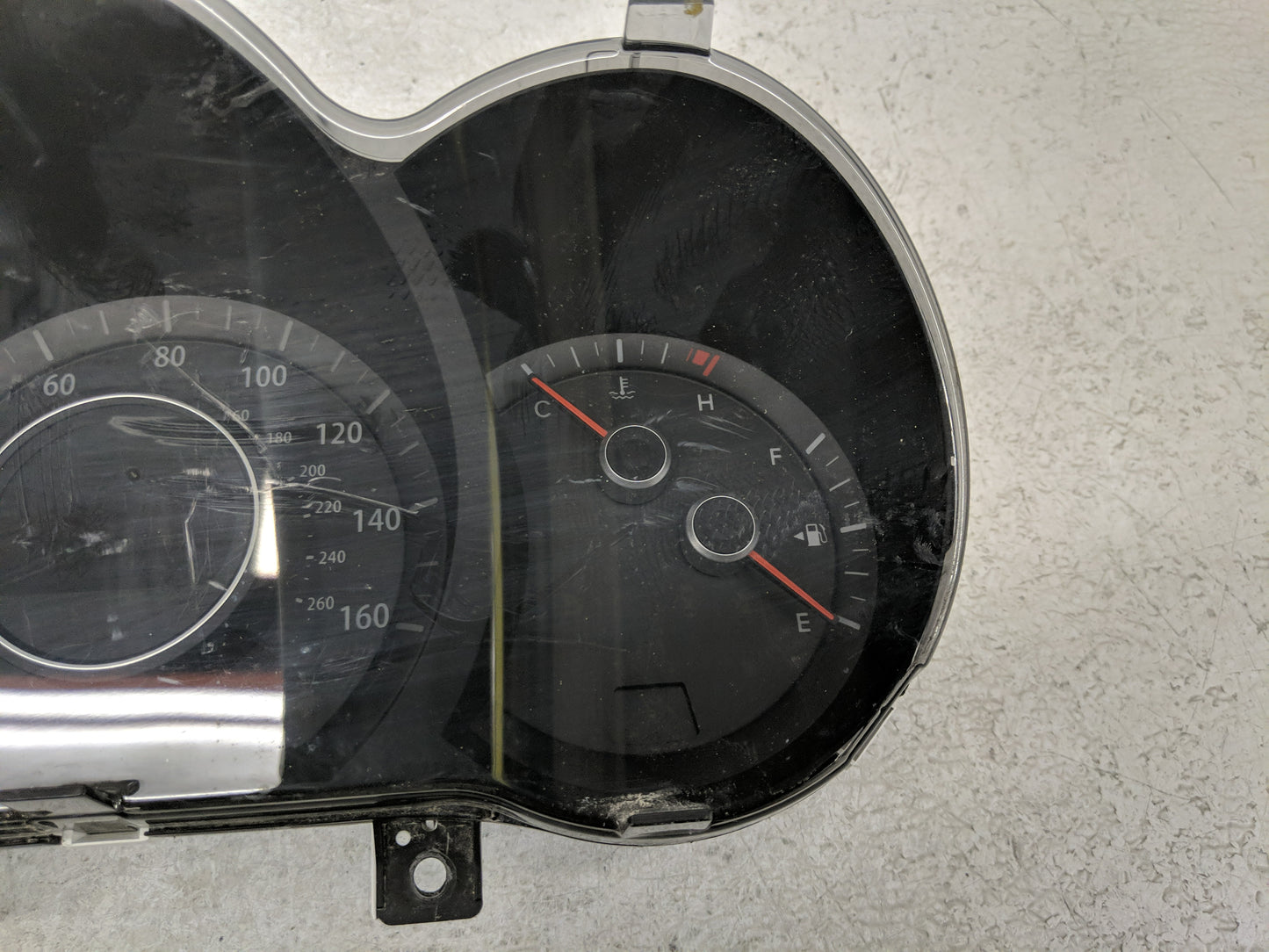 2013 Kia Optima Instrument Cluster Speedometer Gauges P/N:94001-2T322 Fits OEM Used Auto Parts - Oemusedautoparts1.com