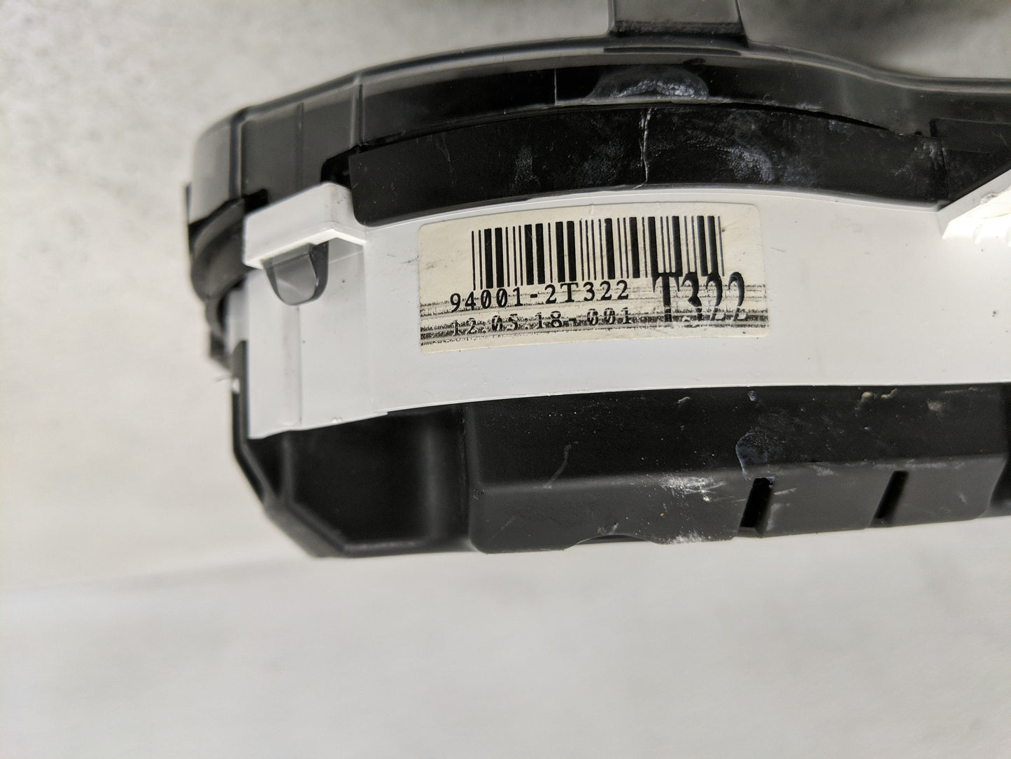 2013 Kia Optima Instrument Cluster Speedometer Gauges P/N:94001-2T322 Fits OEM Used Auto Parts - Oemusedautoparts1.com