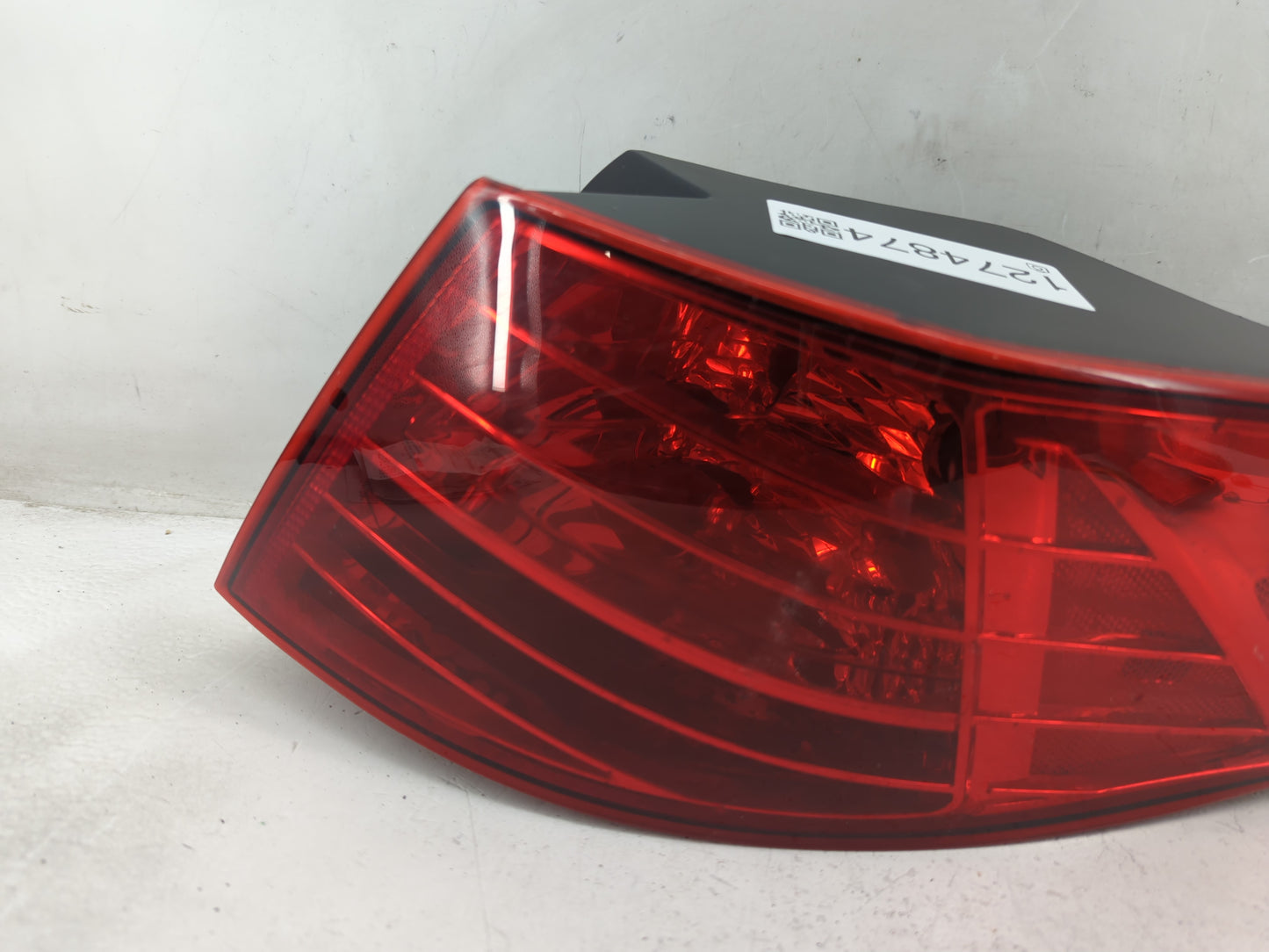 2011-2013 Kia Optima Tail Light Assembly Passenger Right OEM P/N:92402-4C Fits Fits 2011 2012 2013 OEM Used Auto Parts - Oem