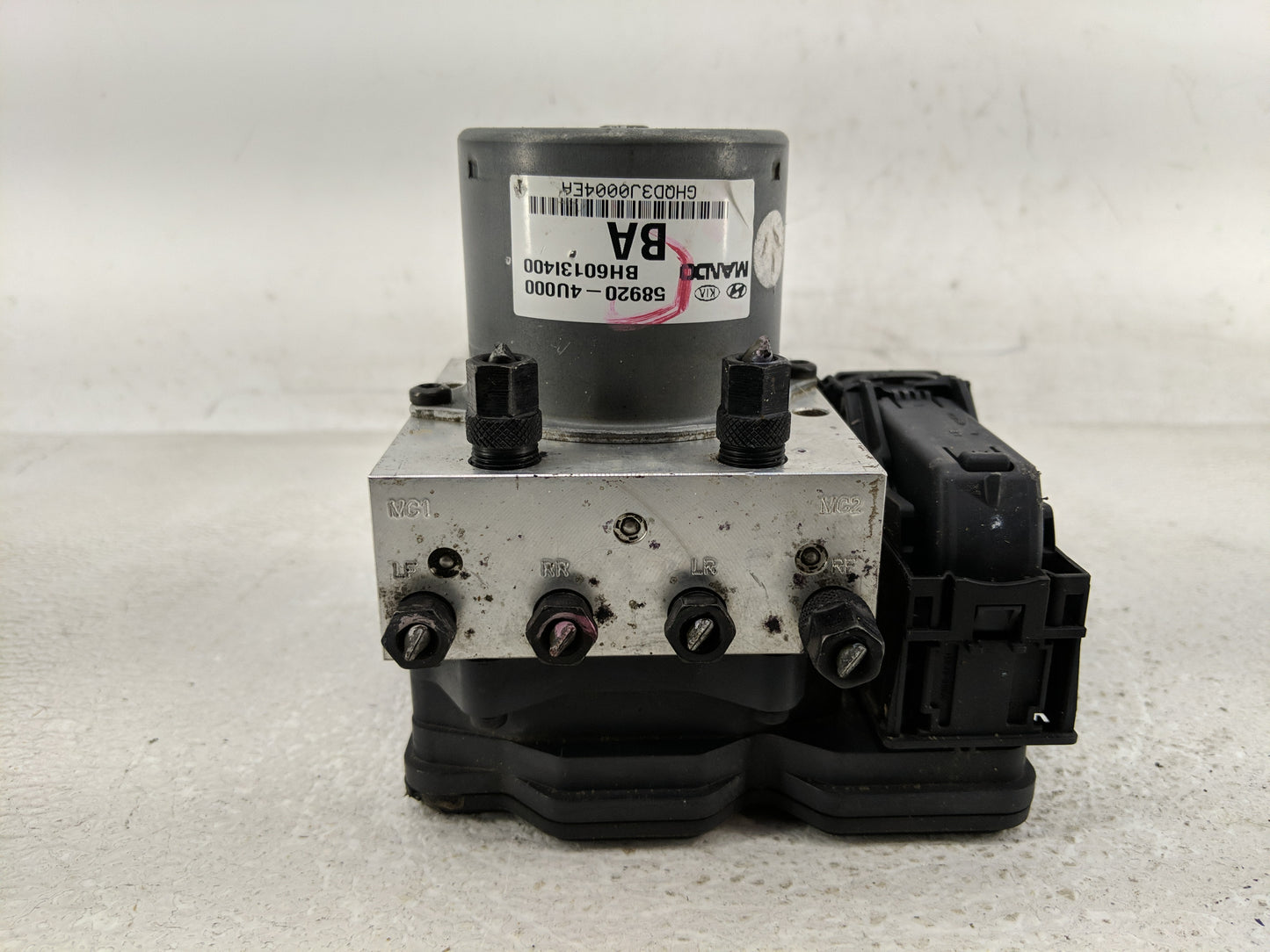 2011-2013 Kia Optima ABS Pump Control Module Replacement P/N:BH6013I400 58920-4U000 Fits Fits 2011 2012 2013 OEM Used Auto P