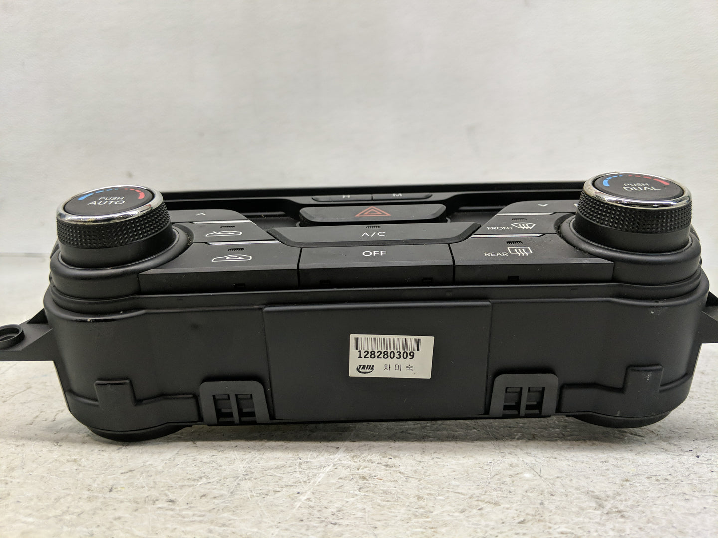 2011-2013 Kia Optima Climate Control Module Temperature AC/Heater Replacement P/N:97250-4UXXX 97250-2TXXX Fits Fits 2011 201