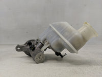 2011-2015 Kia Optima Brake Master Cylinder 1312060 - Oemusedautoparts1.com