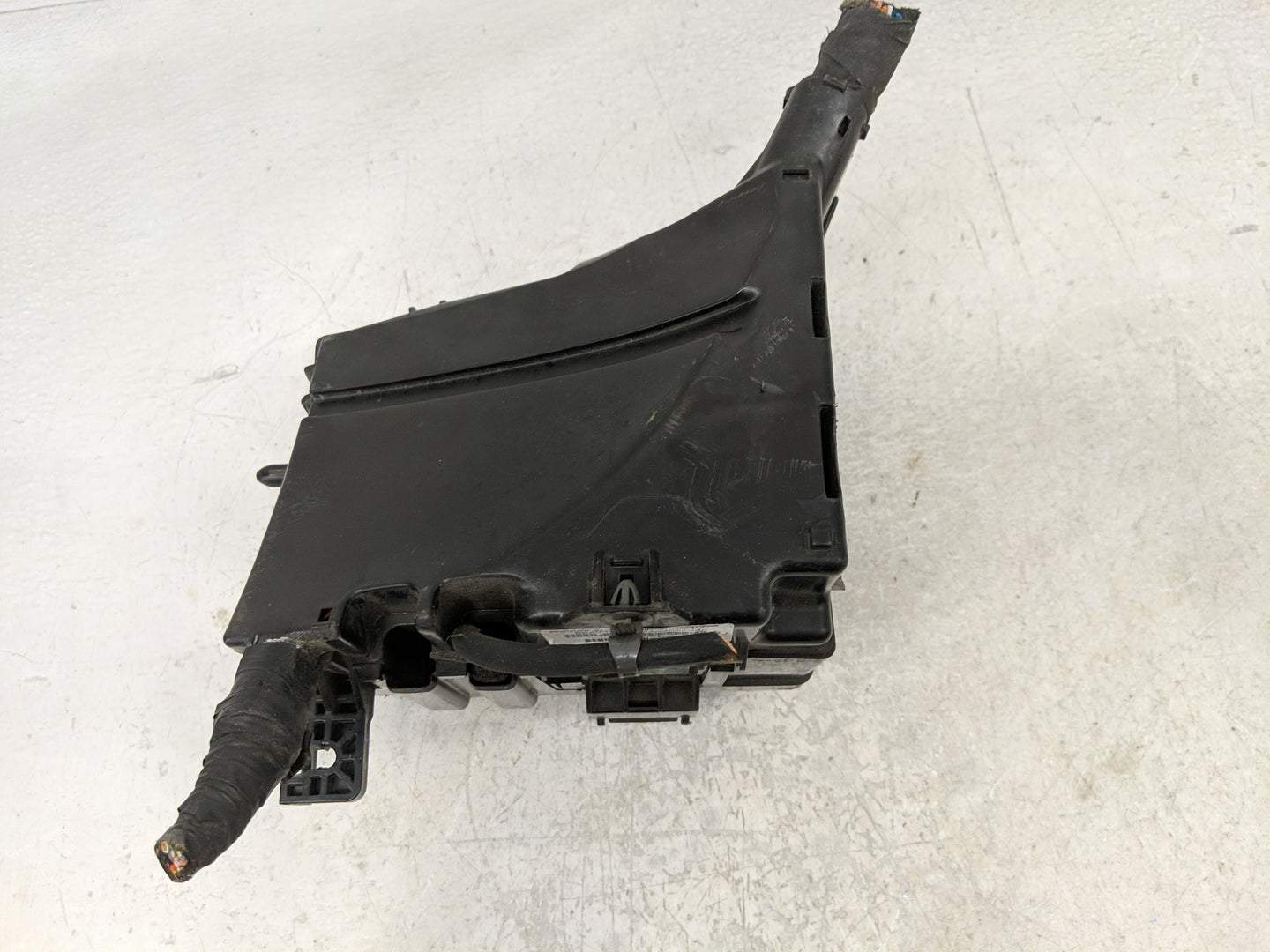 2011-2013 Kia Optima Fusebox Fuse Box Panel Relay Module P/N:912004C070QB Fits Fits 2011 2012 2013 OEM Used Auto Parts - Oem