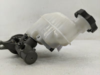 2011-2015 Kia Optima Brake Master Cylinder - Oemusedautoparts1.com