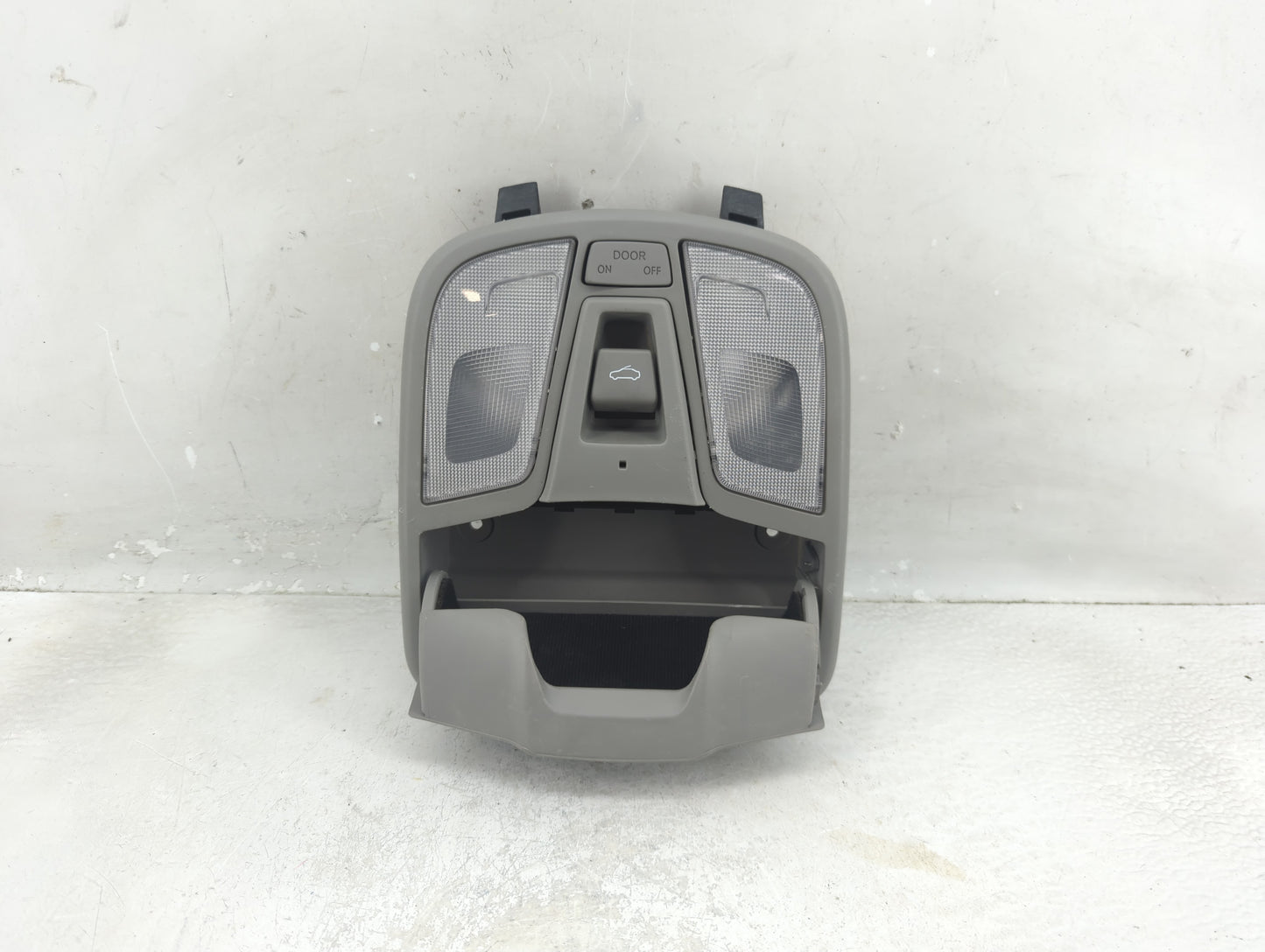 2013 Kia Optima Overhead Roof Console - Oemusedautoparts1.com