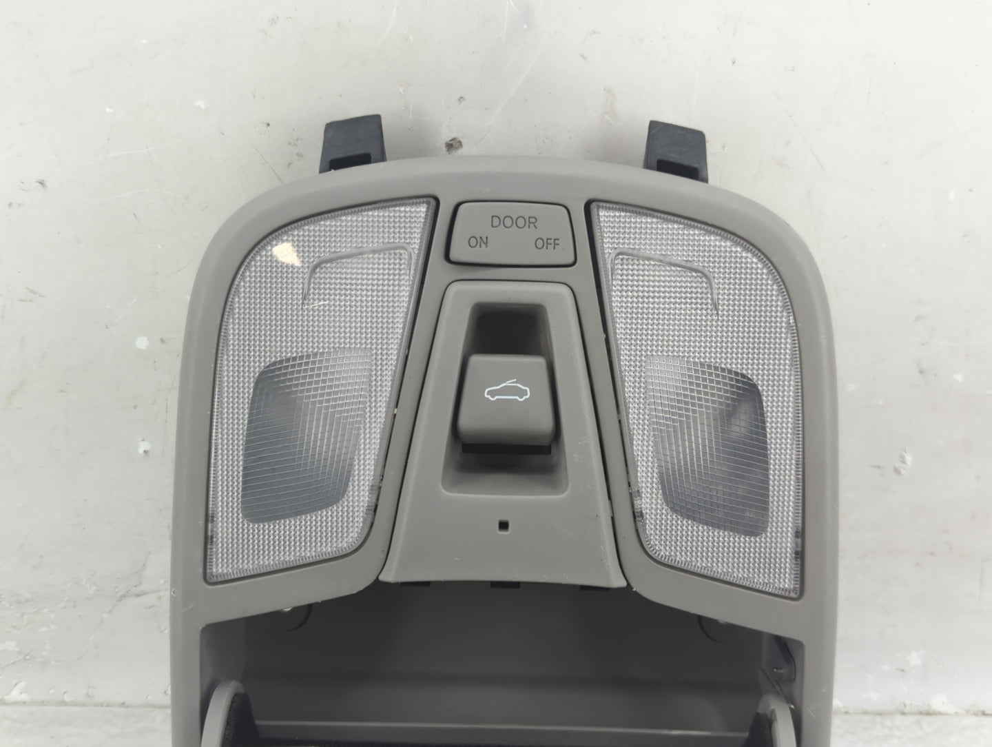 2013 Kia Optima Overhead Roof Console - Oemusedautoparts1.com