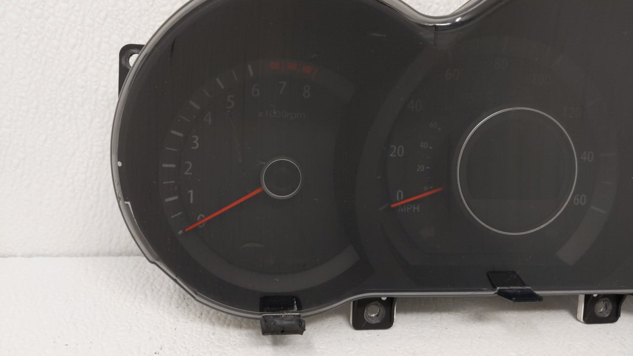 2012-2013 Kia Optima Instrument Cluster Speedometer Gauges P/N:94001-2T322 94001-2T323 Fits Fits 2012 2013 OEM Used Auto Par