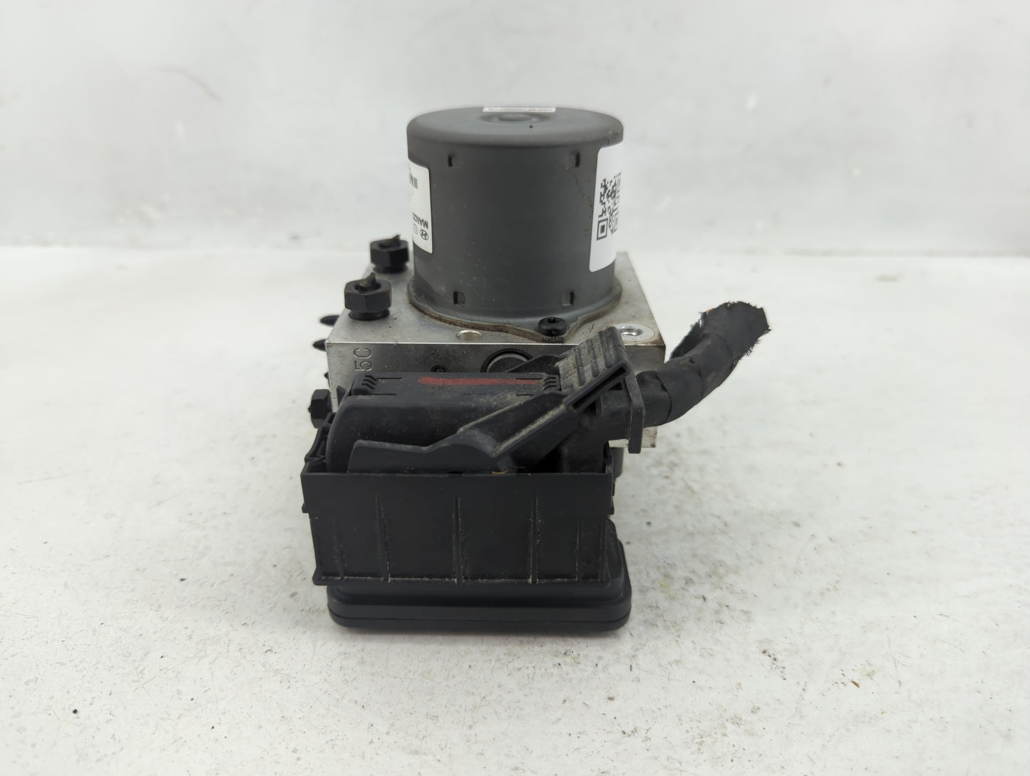 2011-2013 Kia Optima ABS Pump Control Module Replacement P/N:58920-2T550 Fits Fits 2011 2012 2013 OEM Used Auto Parts - Oemu