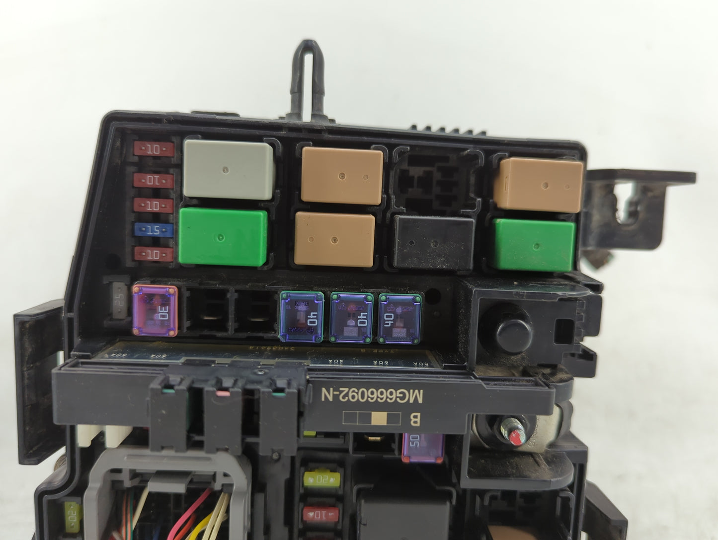 2011-2013 Kia Optima Fusebox Fuse Box Panel Relay Module P/N:912004C070QB Fits Fits 2011 2012 2013 OEM Used Auto Parts - Oem