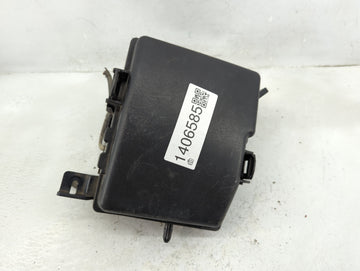 2011-2013 Kia Optima Fusebox Fuse Box Panel Relay Module P/N:91950-2T731 Fits Fits 2011 2012 2013 OEM Used Auto Parts - Oemu