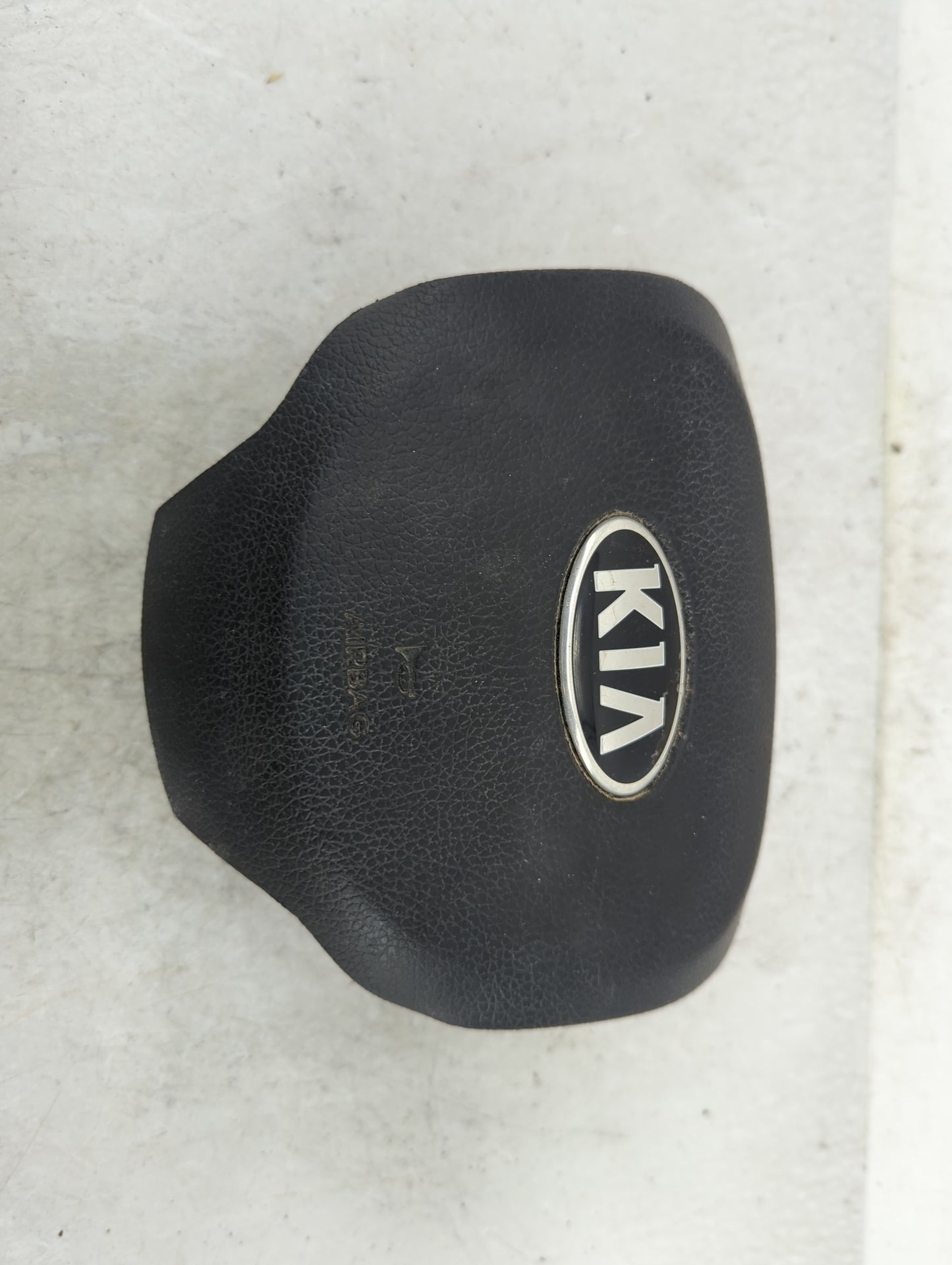 2013 Kia Optima Air Bag Driver Left Steering Wheel Mounted P/N:34157464AA10 Fits OEM Used Auto Parts - Oemusedautoparts1.com