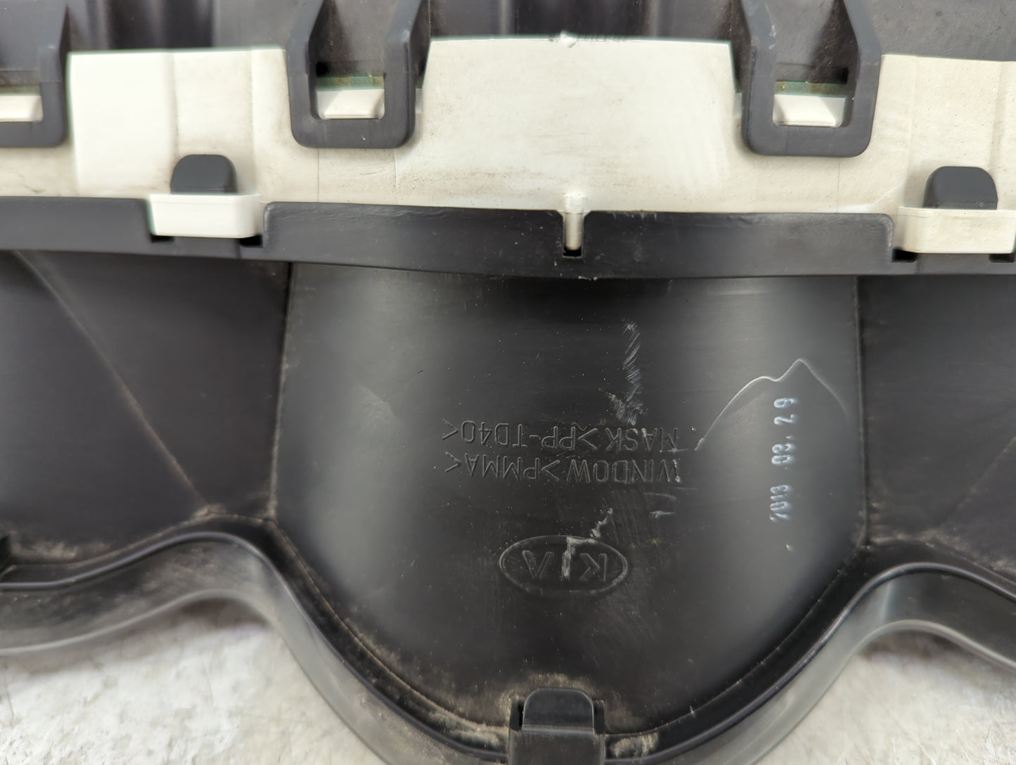 2012-2013 Kia Optima Instrument Cluster Speedometer Gauges Fits Fits 2012 2013 OEM Used Auto Parts - Oemusedautoparts1.com
