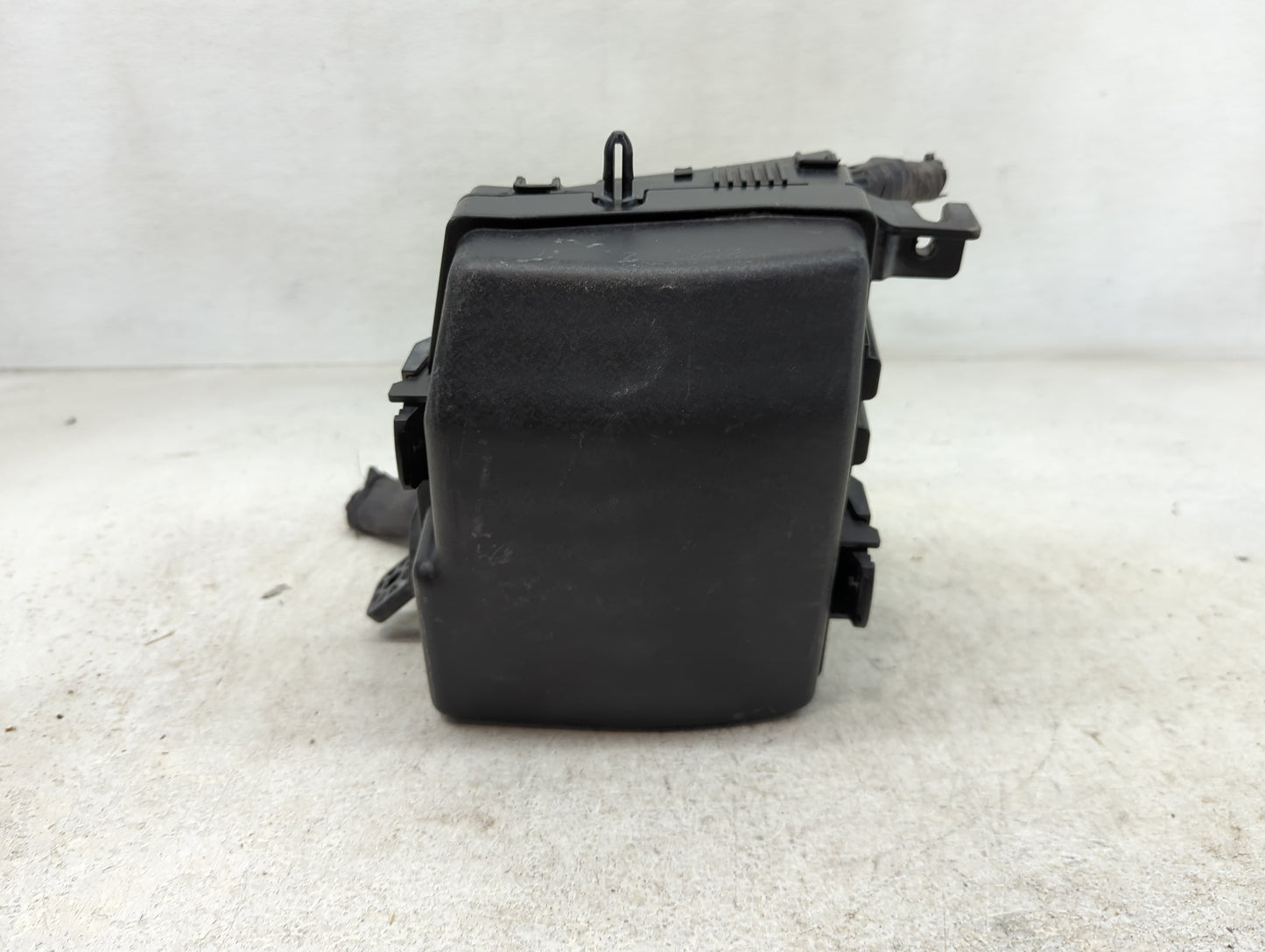 2011-2013 Kia Optima Fusebox Fuse Box Panel Relay Module P/N:91956-00003 Fits Fits 2011 2012 2013 OEM Used Auto Parts - Oemu