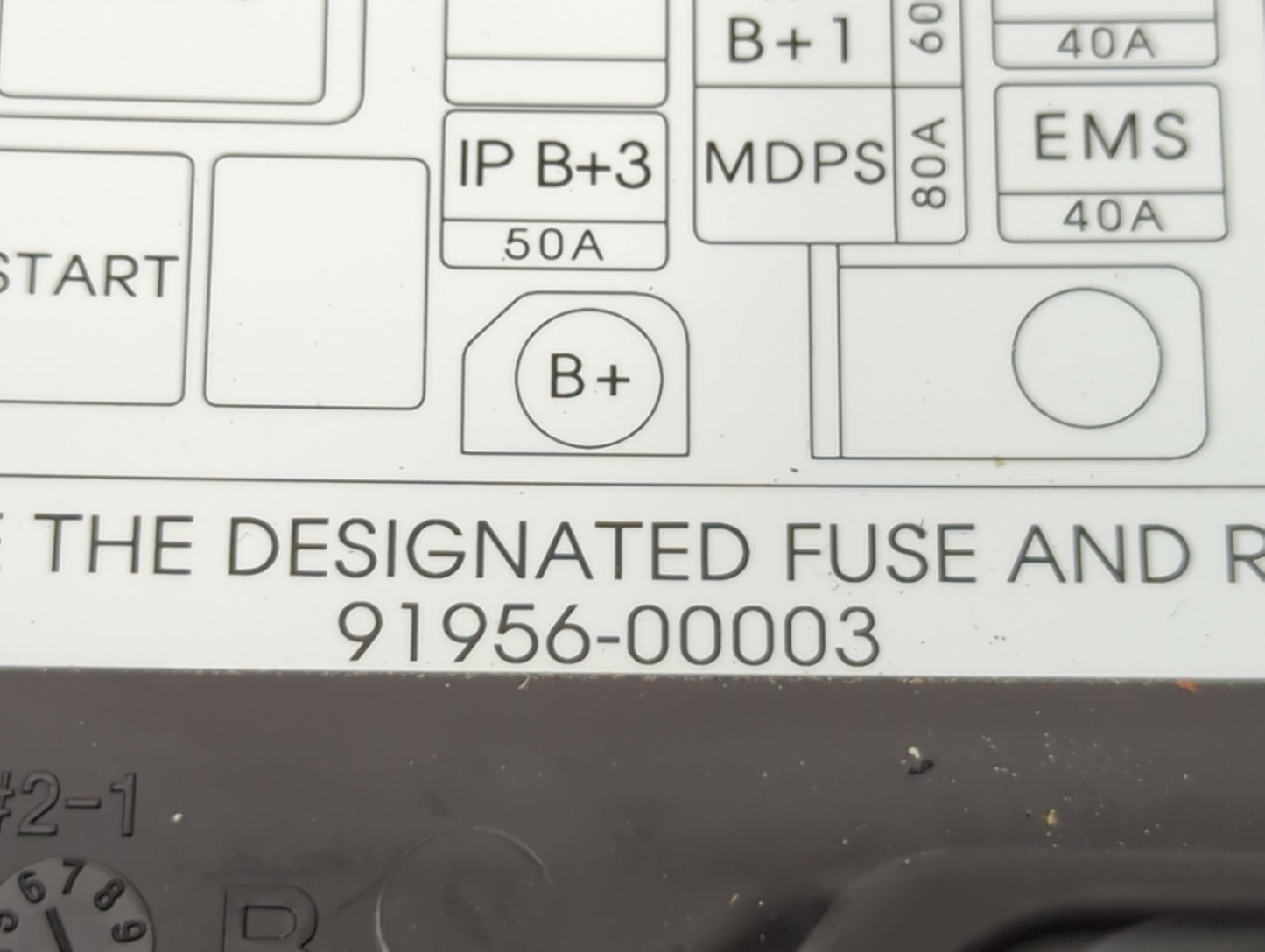 2011-2013 Kia Optima Fusebox Fuse Box Panel Relay Module P/N:91956-00003 Fits Fits 2011 2012 2013 OEM Used Auto Parts - Oemu