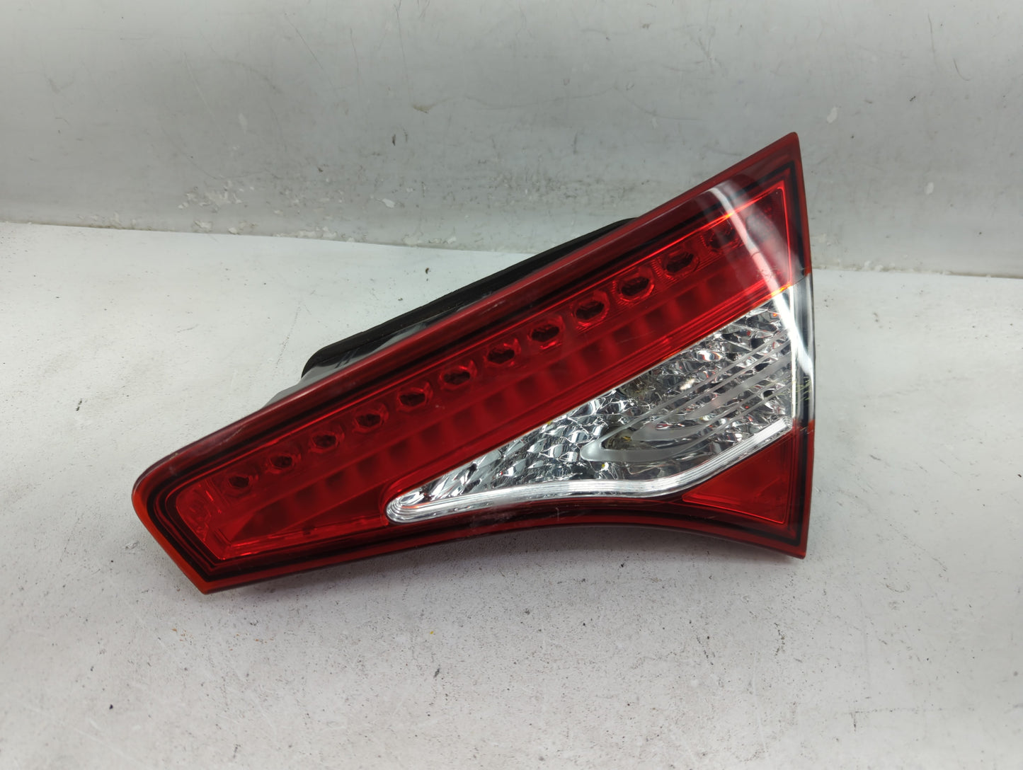 2011-2013 Kia Optima Tail Light Assembly Passenger Right OEM Fits Fits 2011 2012 2013 OEM Used Auto Parts - Oemusedautoparts