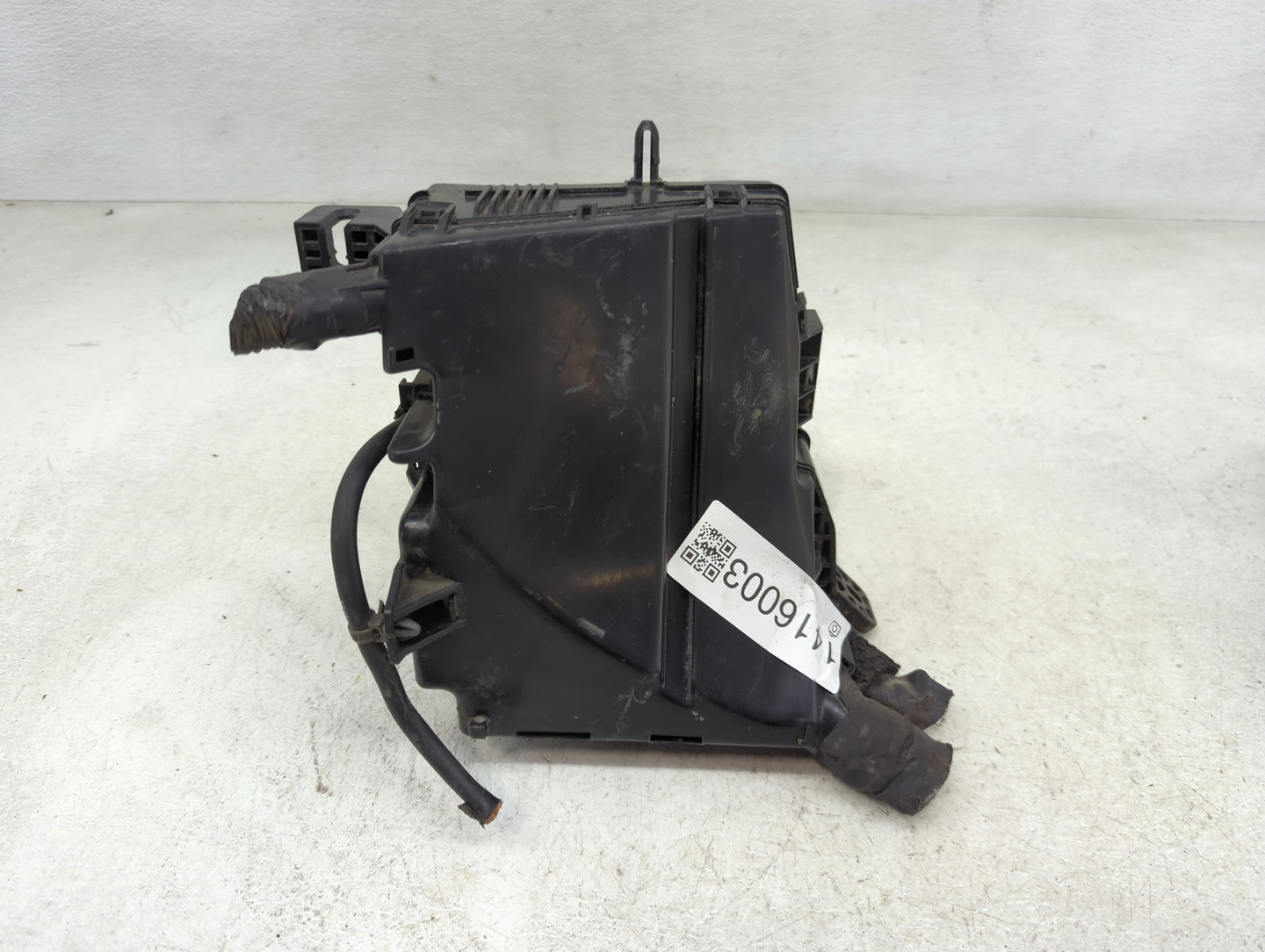 2011-2013 Kia Optima Fusebox Fuse Box Panel Relay Module P/N:91950-2T731 Fits Fits 2011 2012 2013 OEM Used Auto Parts - Oemu