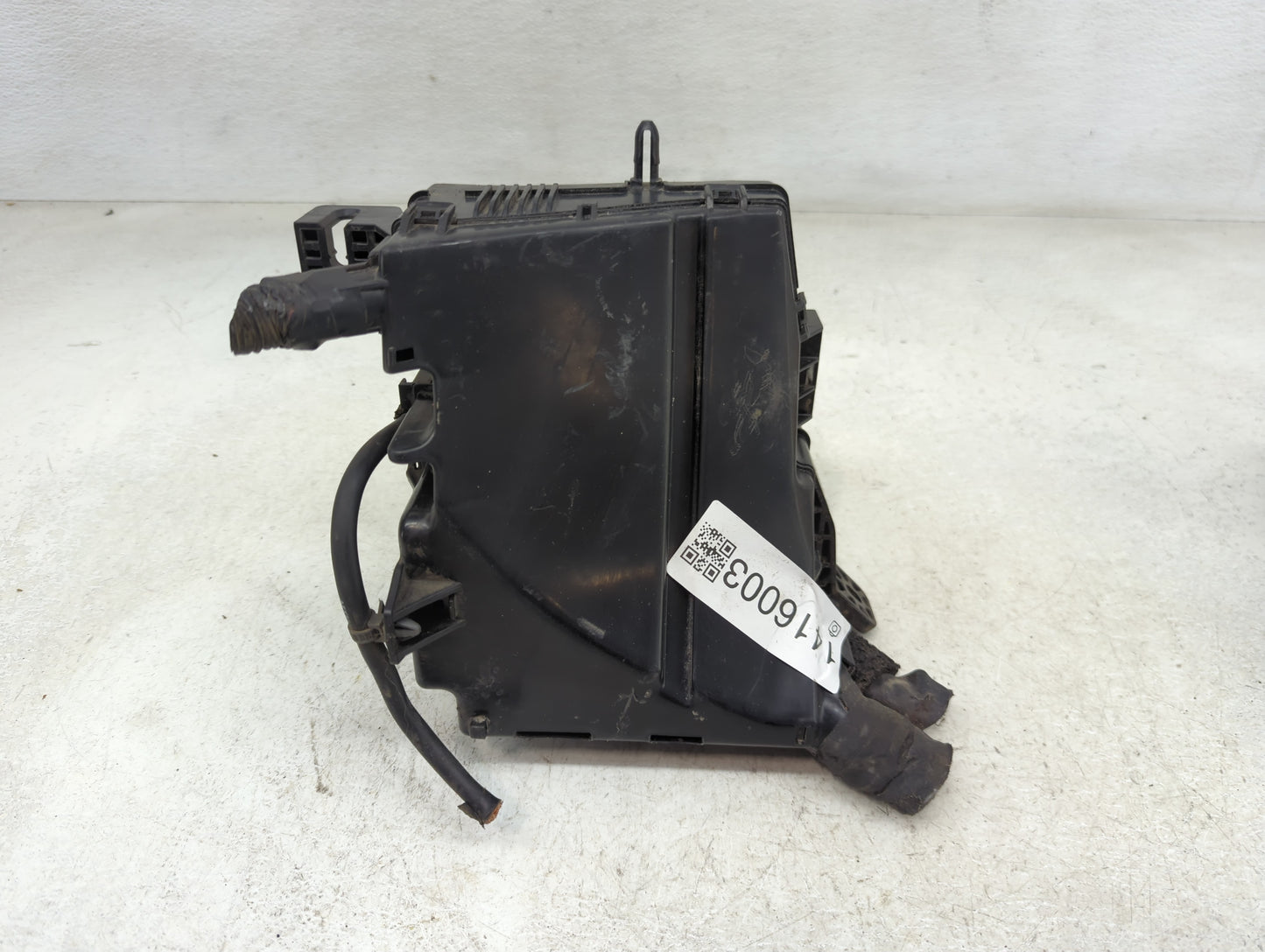2011-2013 Kia Optima Fusebox Fuse Box Panel Relay Module P/N:91950-2T731 Fits Fits 2011 2012 2013 OEM Used Auto Parts - Oemu