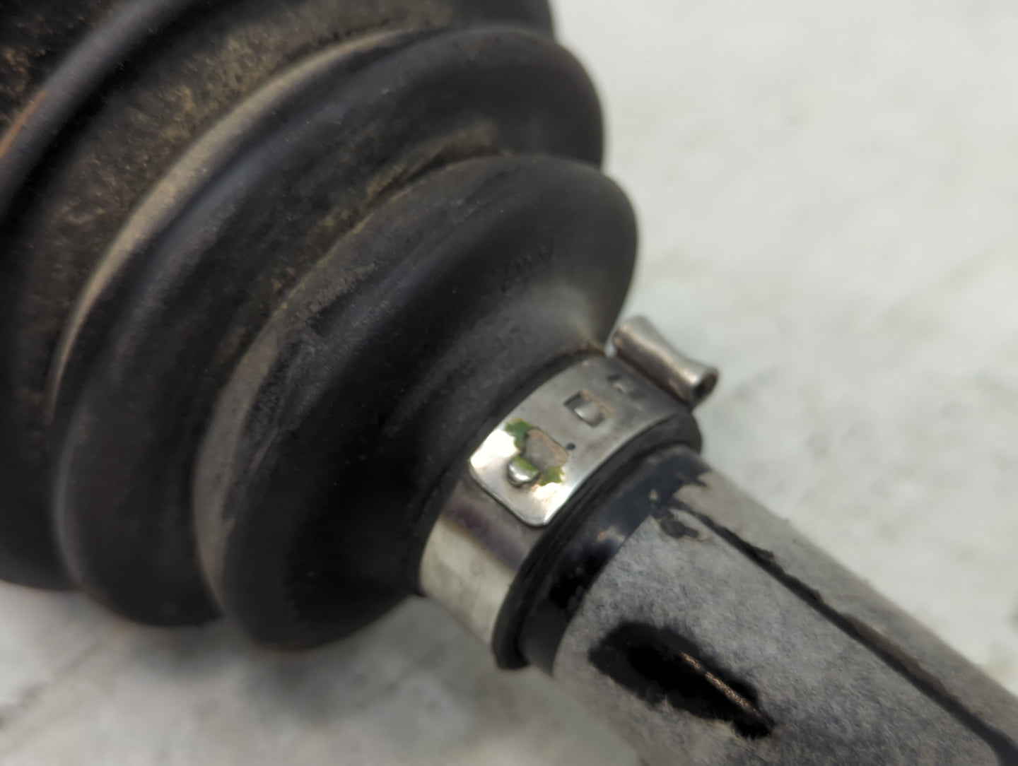 2011-2013 Kia Optima Axle Shaft Front Passenger Cv C/v - Oemusedautoparts1.com