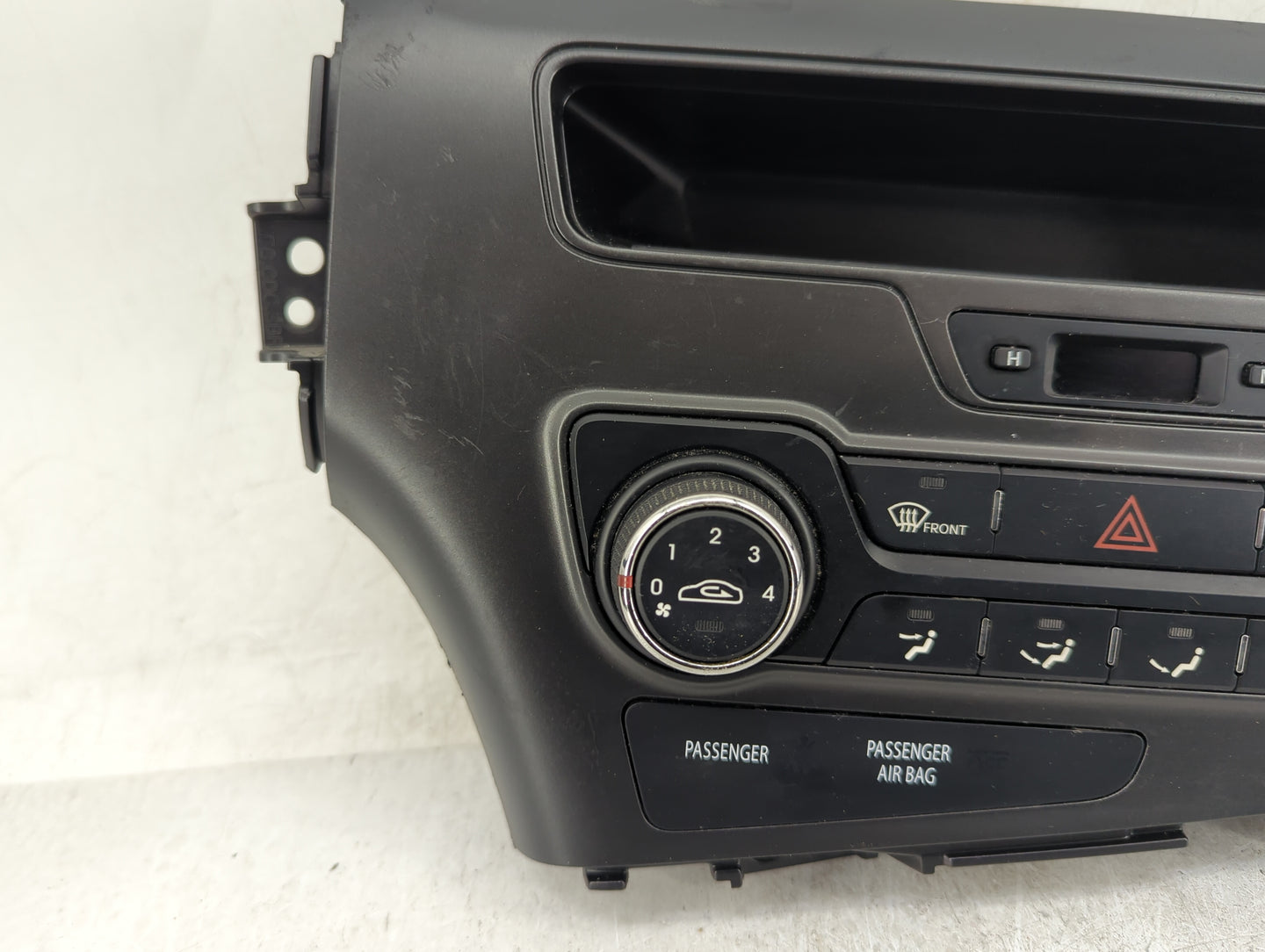 2011-2013 Kia Optima Climate Control Module Temperature AC/Heater Replacement P/N:Q052T40H Fits Fits 2011 2012 2013 OEM Used