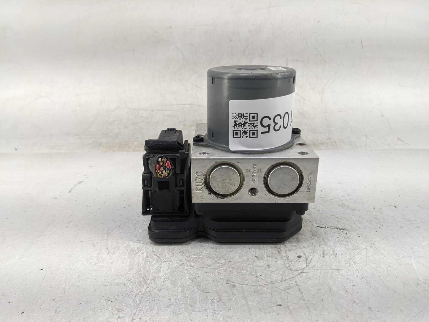 2011-2013 Kia Optima ABS Pump Control Module Replacement P/N:BE60031407 Fits Fits 2011 2012 2013 OEM Used Auto Parts - Oemus