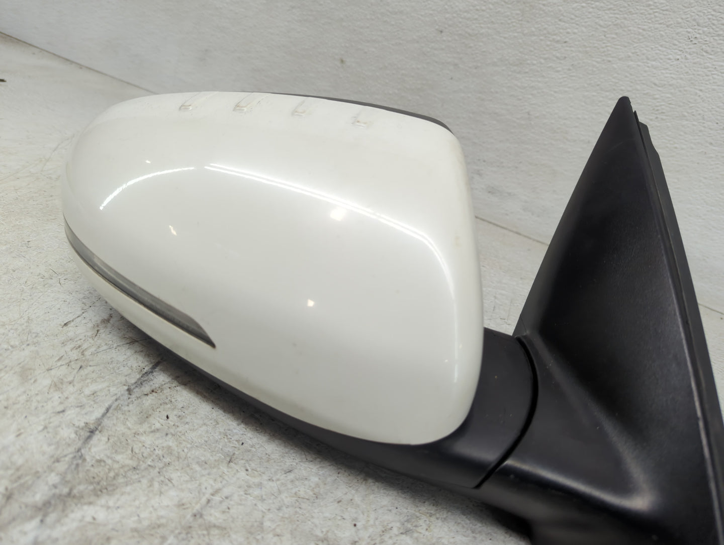 2011-2013 Kia Optima Passenger Side View Mirror - Right Door Mirror OEM Used - Oemusedautoparts1.com