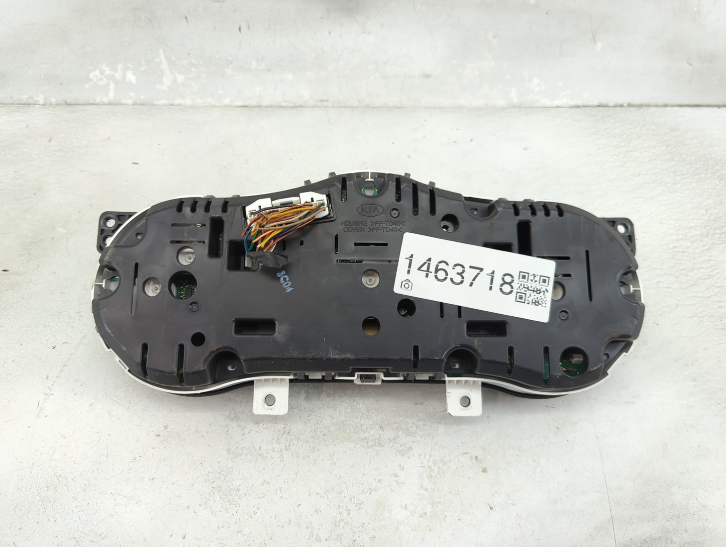 2012-2013 Kia Optima Instrument Cluster Speedometer Gauges P/N:94001-2T322 Miles:134K Fits Fits 2012 2013 OEM Used Auto Part