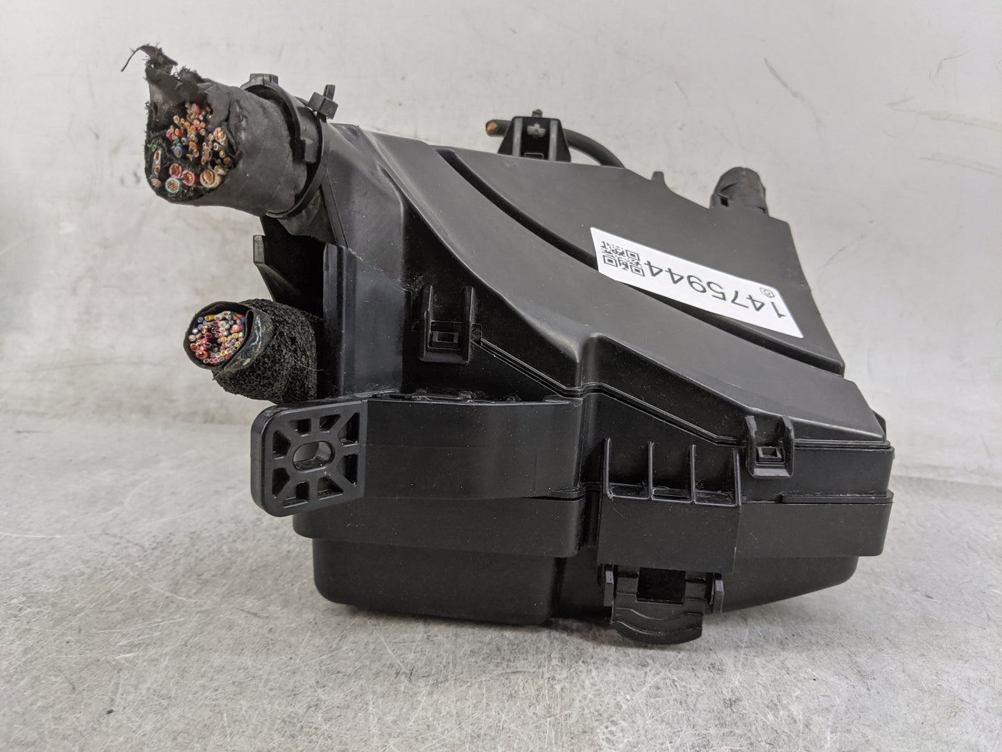 2011-2013 Kia Optima Fusebox Fuse Box Panel Relay Module P/N:VS912004C071QC VSP733C0710113LL0397 Fits Fits 2011 2012 2013 OE