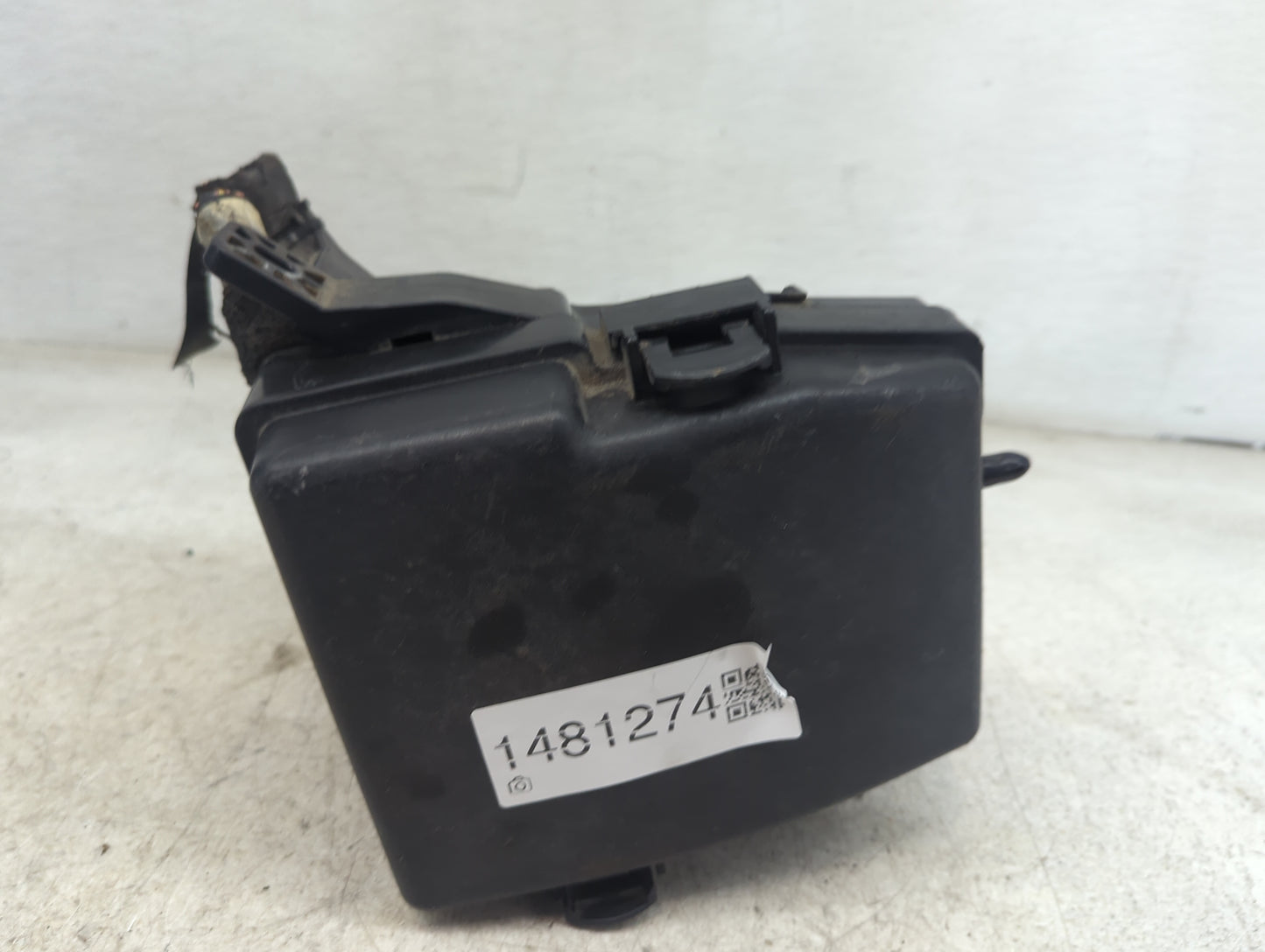 2011-2013 Kia Optima Fusebox Fuse Box Panel Relay Module P/N:18790-01314 Fits Fits 2011 2012 2013 OEM Used Auto Parts - Oemu