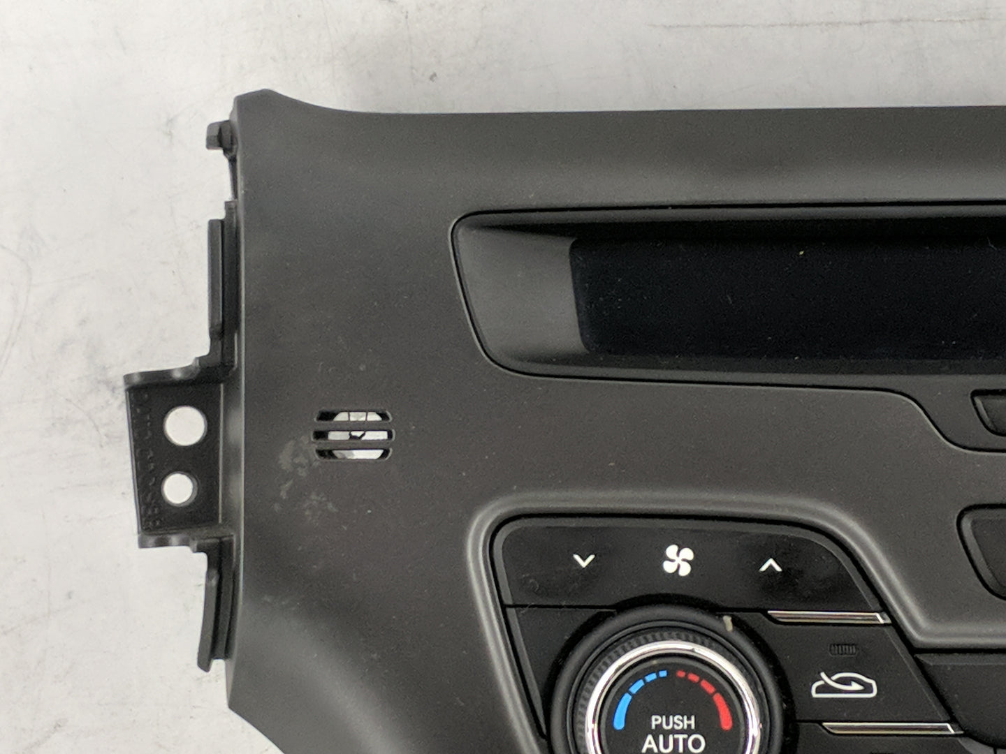 2011-2013 Kia Optima Climate Control Module Temperature AC/Heater Replacement P/N:97250-2T101 97250-2T000 Fits Fits 2011 201