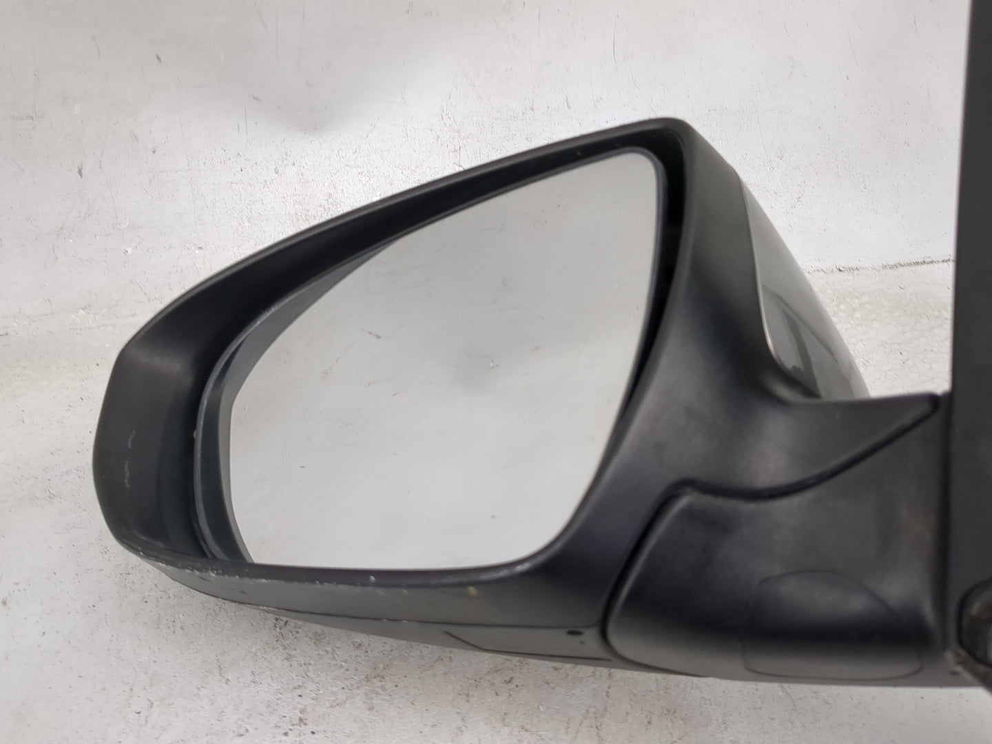 2012-2013 Kia Optima Driver Side View Mirror - Left Door Mirror OEM Used - Oemusedautoparts1.com