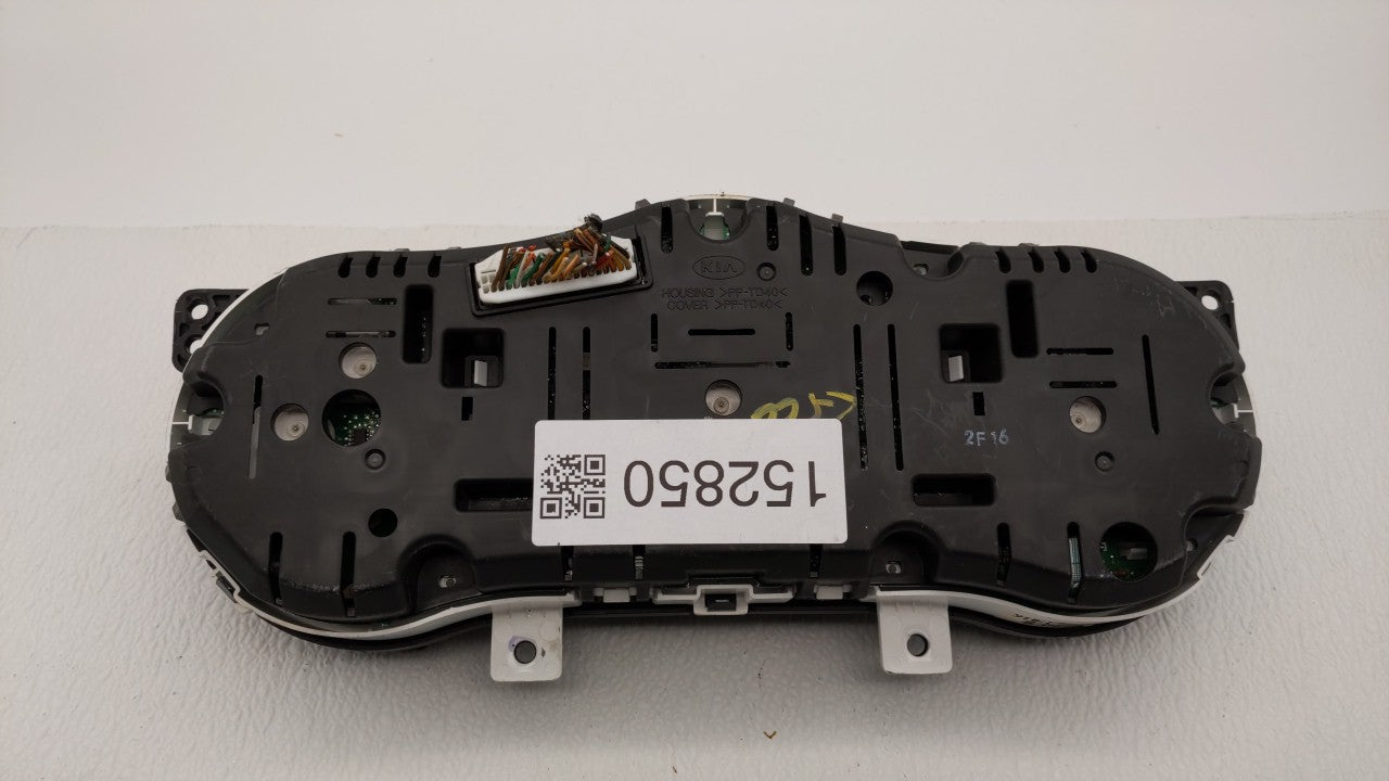 2012-2013 Kia Optima Instrument Cluster Speedometer Gauges P/N:94001-2T323 94001-2T322 Fits Fits 2012 2013 OEM Used Auto Par