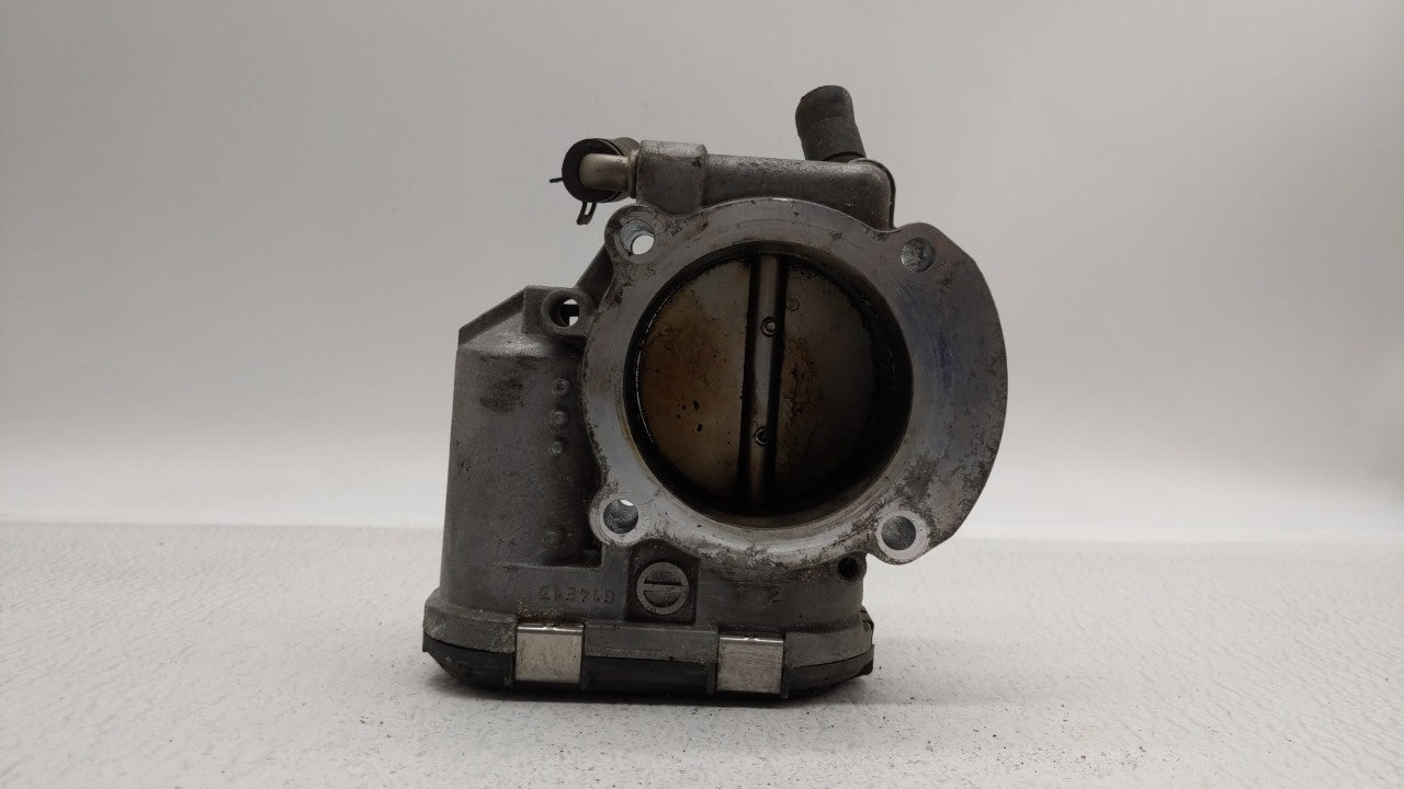 2011-2015 Kia Optima Throttle Body P/N:35100-2G700 Fits Fits 2011 2012 2013 2014 2015 2016 OEM Used Auto Parts - Oemusedauto