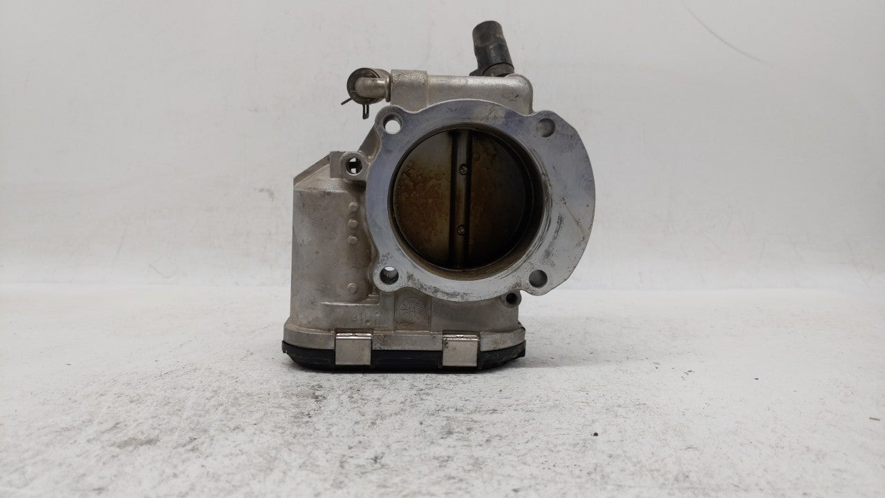 2011-2015 Kia Optima Throttle Body P/N:35100-2G700 Fits Fits 2011 2012 2013 2014 2015 2016 OEM Used Auto Parts - Oemusedauto