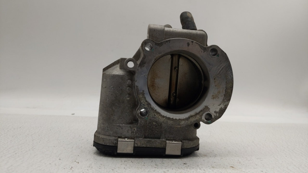 2011-2015 Kia Optima Throttle Body P/N:35100-2G710 Fits Fits 2011 2012 2013 2014 2015 2016 OEM Used Auto Parts - Oemusedauto